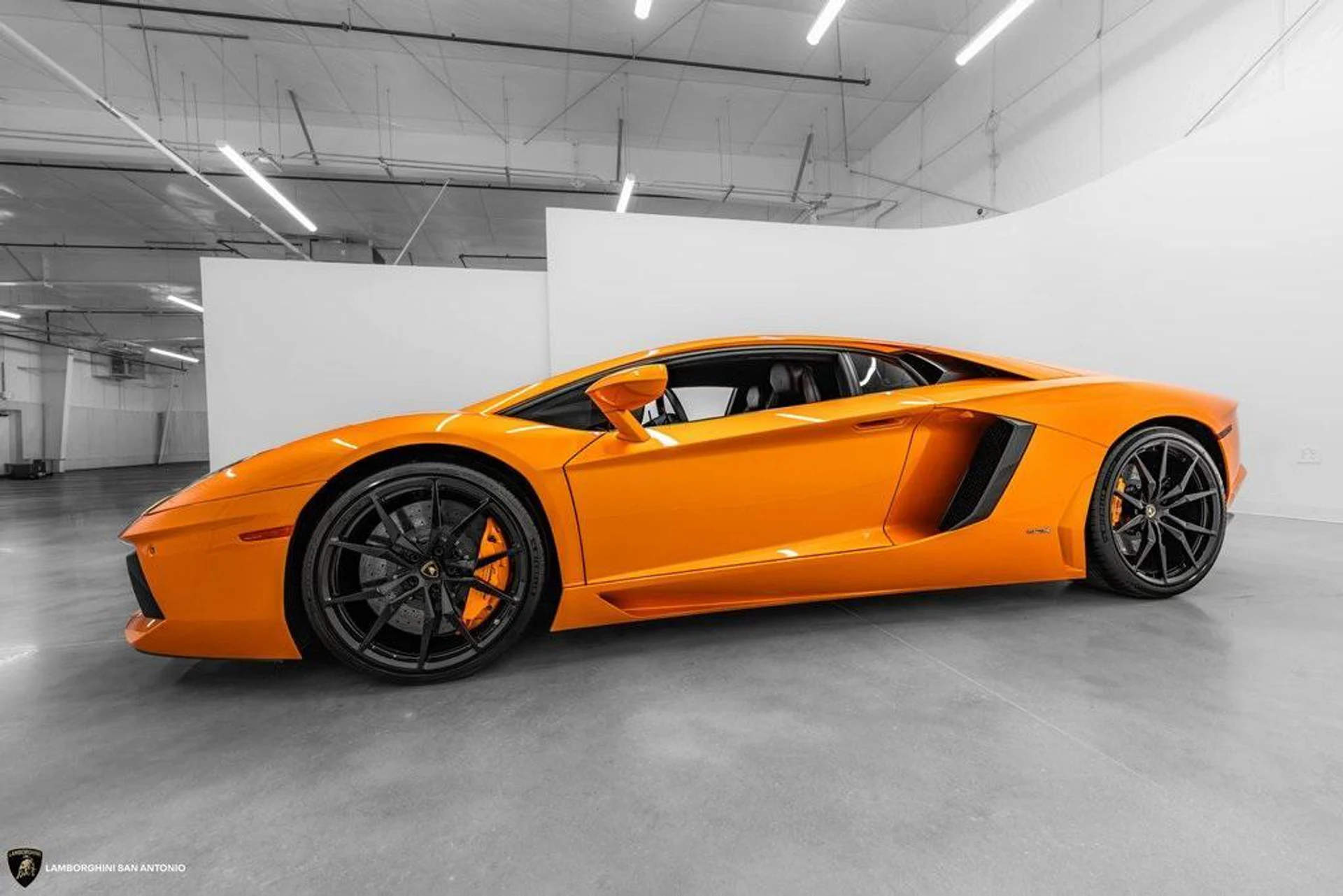 mph024_2707940184_N3_KS_g_H1dzdt_Mx4e_XSJJ_1_NIL_0_HU_f6f6d8922d