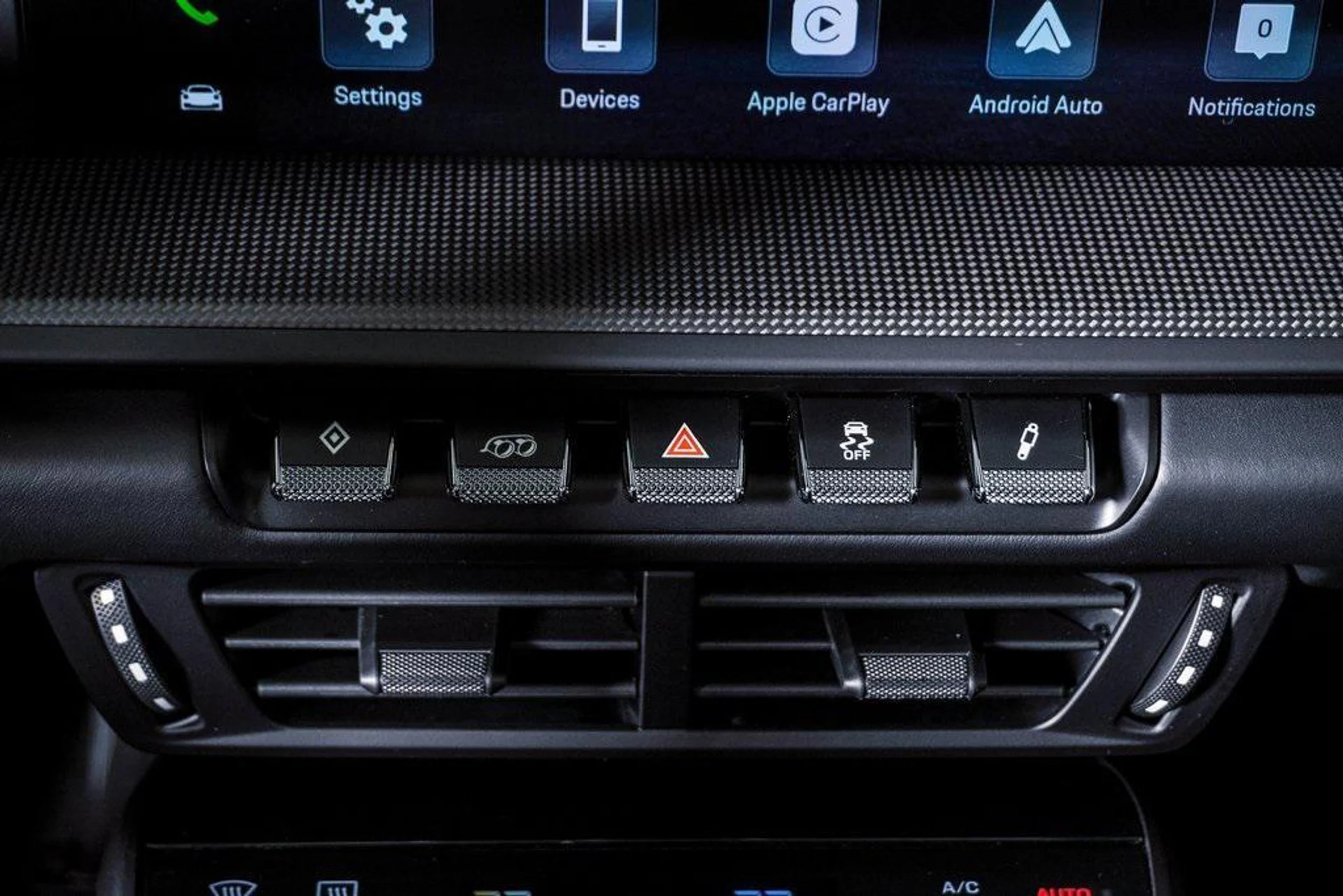 mph024_2708943453_tf_Tp2o4_D3waa5m_HI_2_Sl798638_II_d03311b068