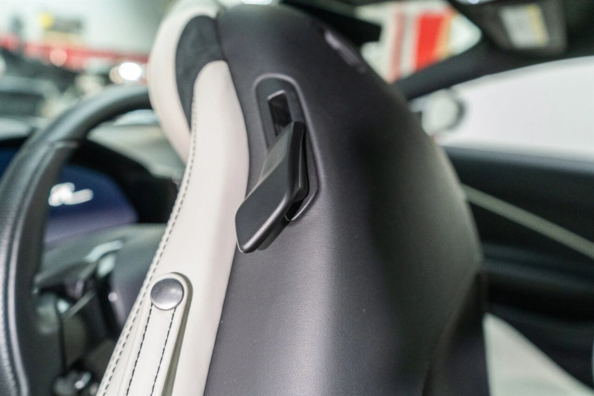 mph024_2711371998_0d2675ced4_1280_40ba9c4a2a