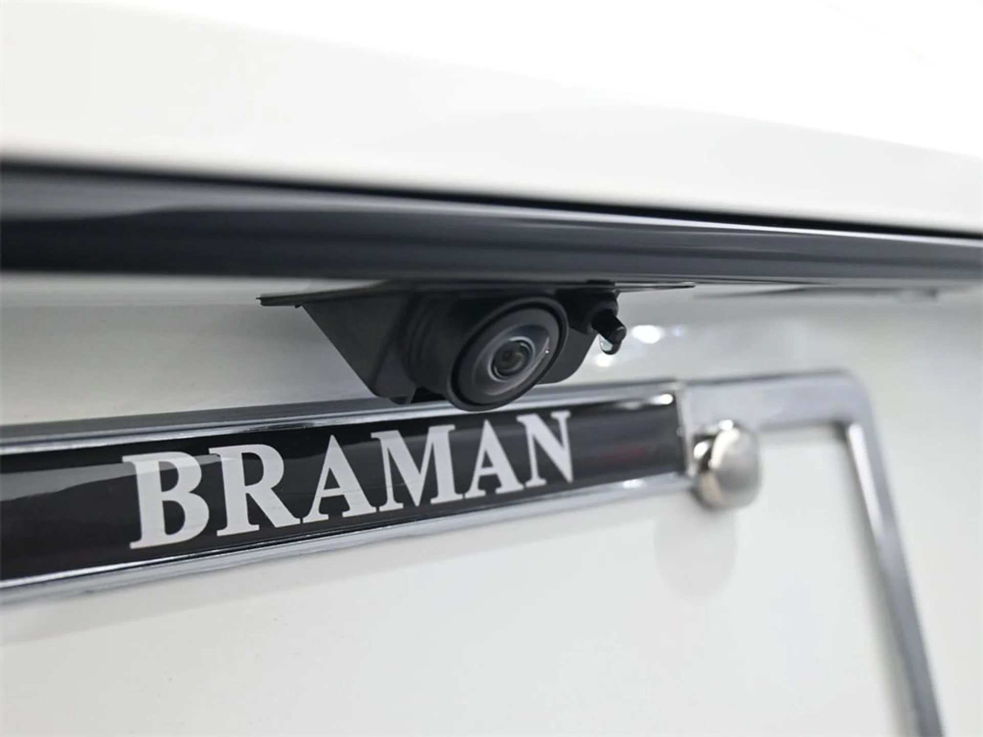 mph024_2714879856_9a9615e2de82e150c3c6ec1ee80fdf4dx_888a52e637