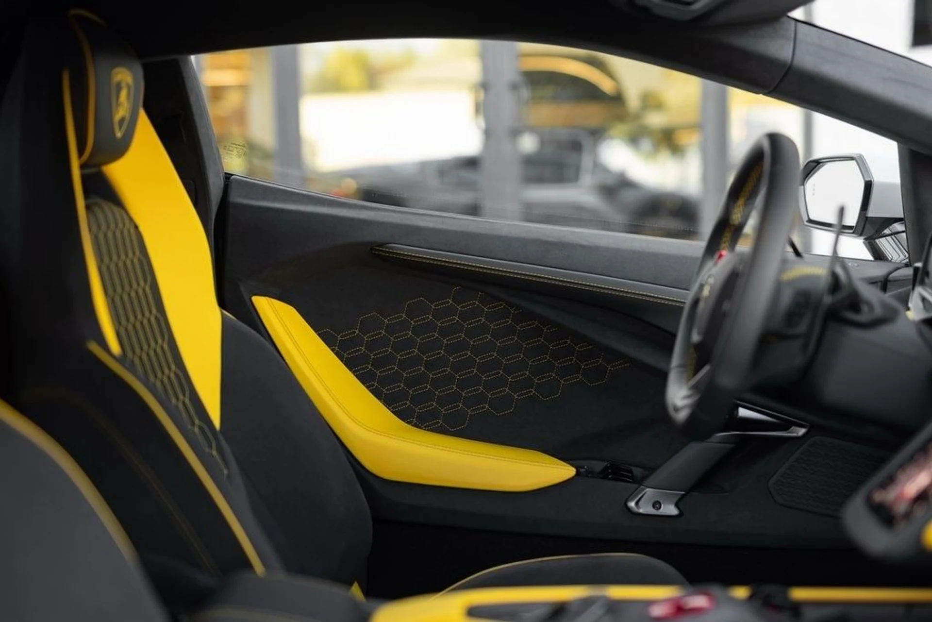 mph024_2718909465_a1606f9152cef252396a1d8907bbb2ecx_c5a34bdfc4