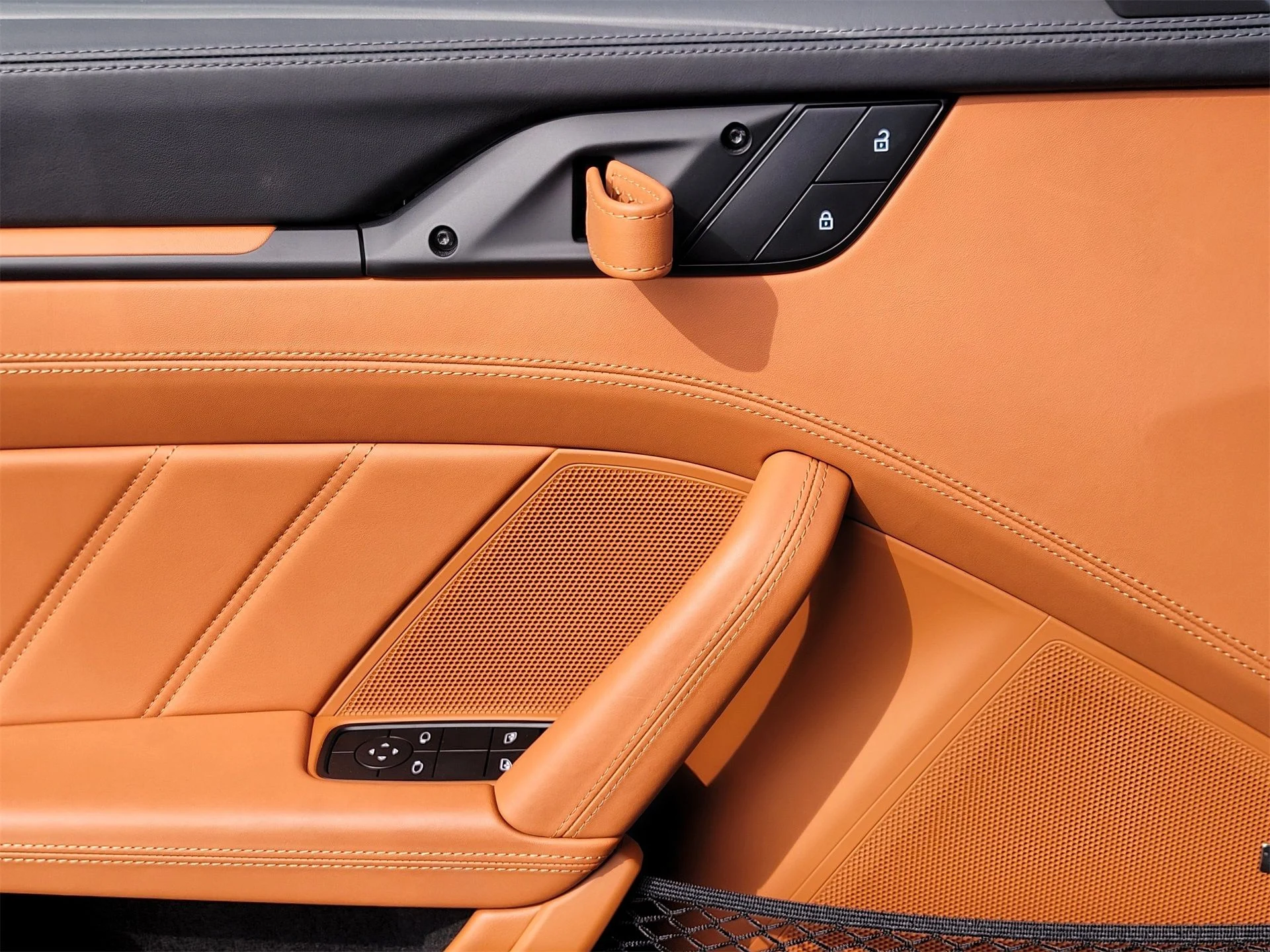 mph024_2719863258_cd1e7982a30f3f5a43a759cdf300a658_07623d3ab5