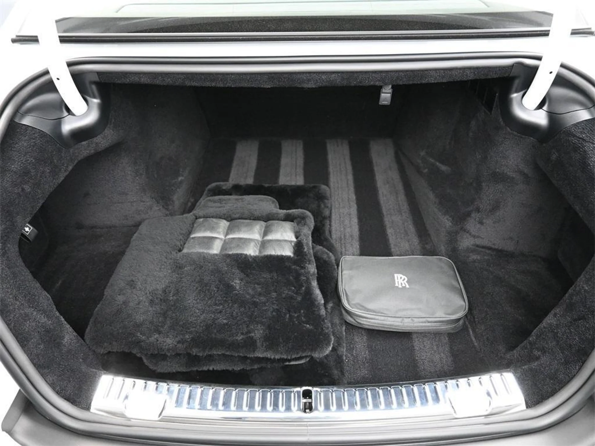 mph024_2720456629_qhwf_M_Nl_Kn_Ovdw_L_Yfx_O_Yppxeq_N7o_5b39e39a71