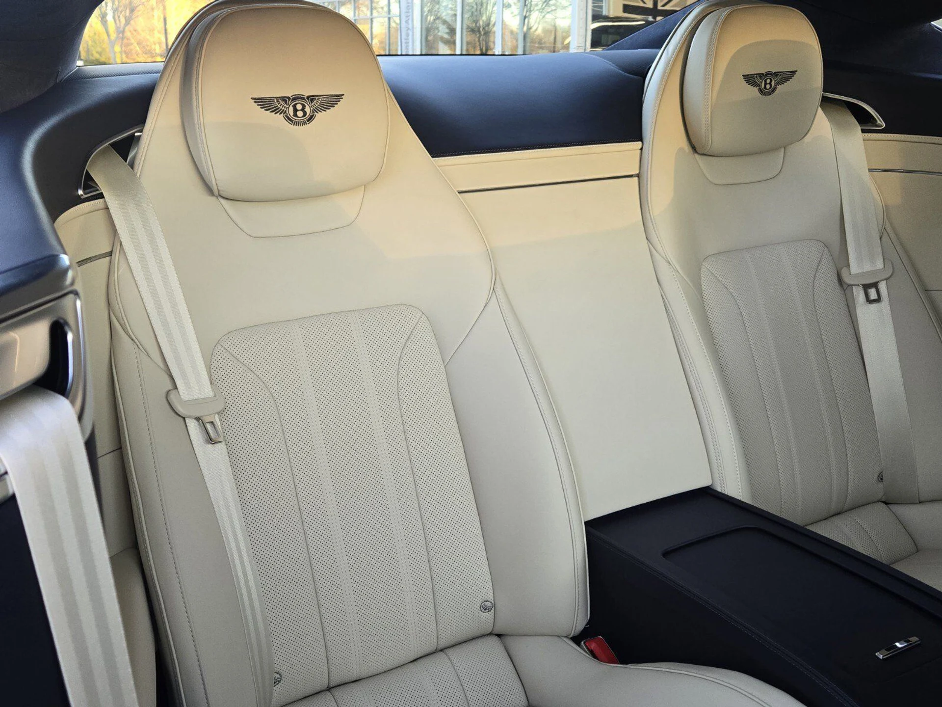 mph024_2722559041_1fad5f71ba786fb1c78244120da579afx_bfe2134d8f