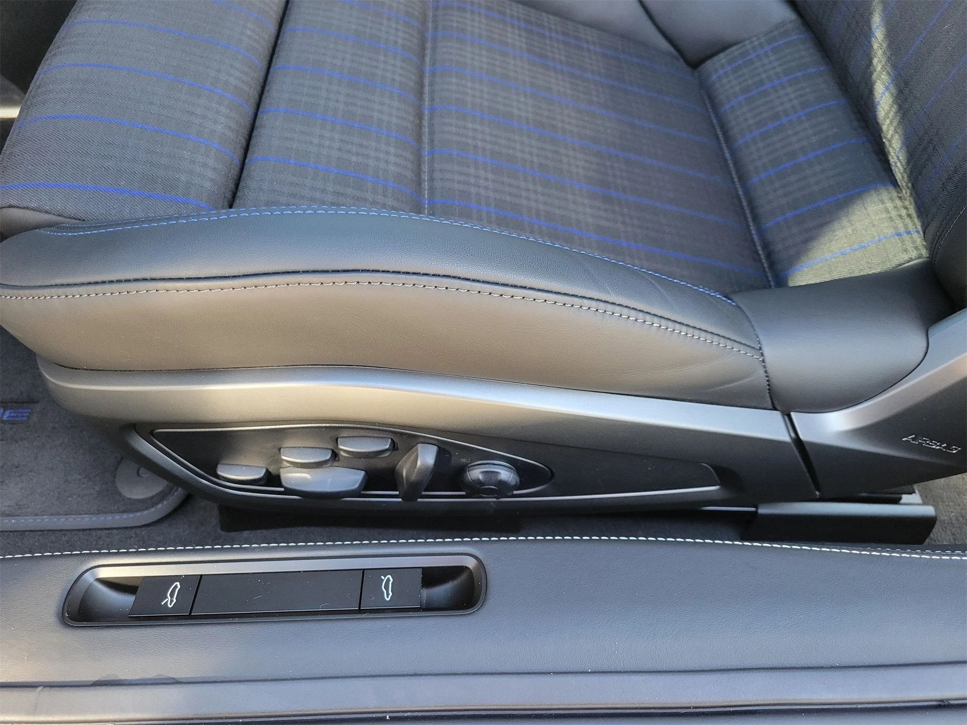 mph024_2726005309_df3cd69621e07316283d14759c3069d3_6b50787d1c