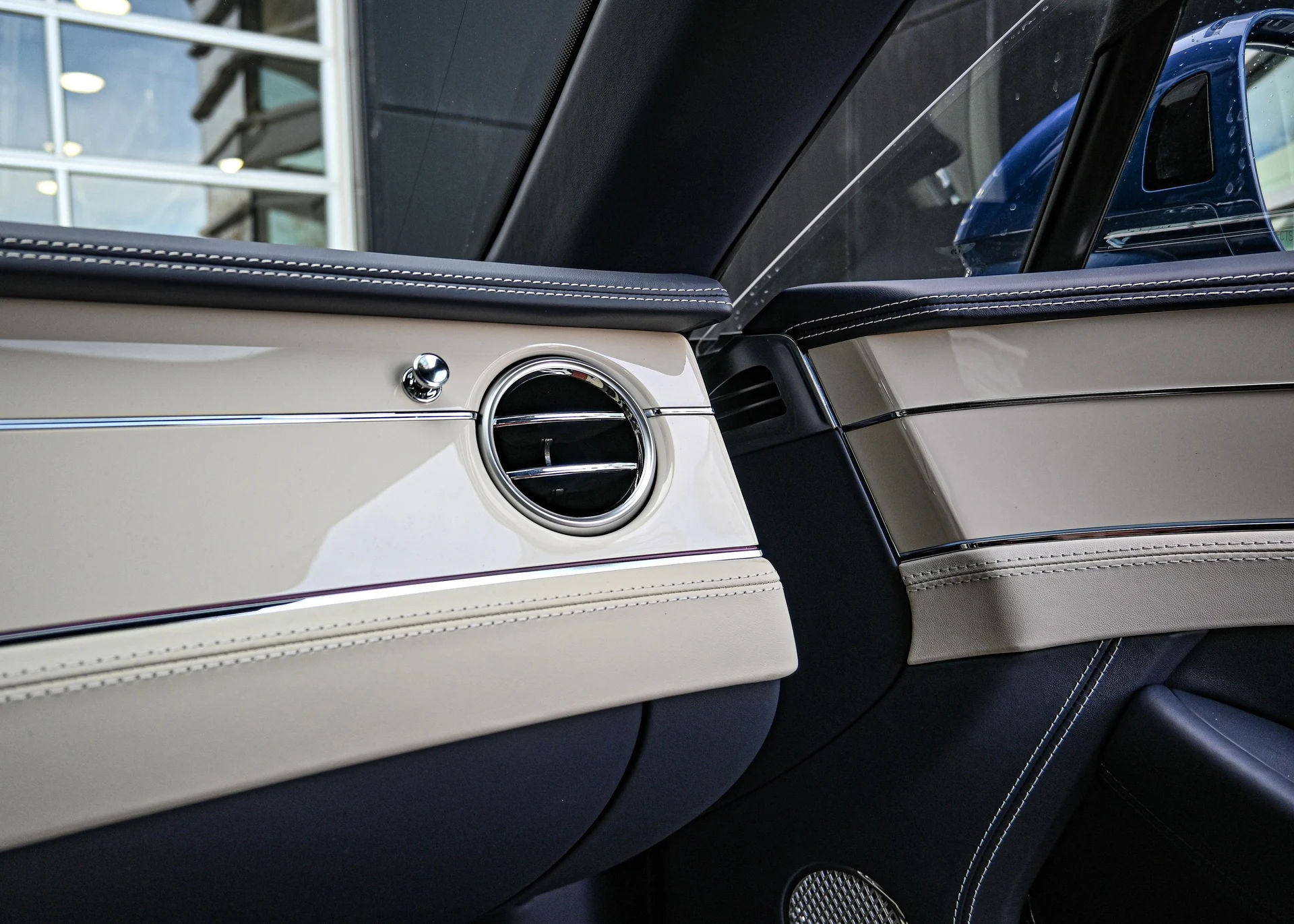 mph024_2726354367_d74ae8a1_fb2f_40ea_b862_ea385f84e2ef_b3674bc51a