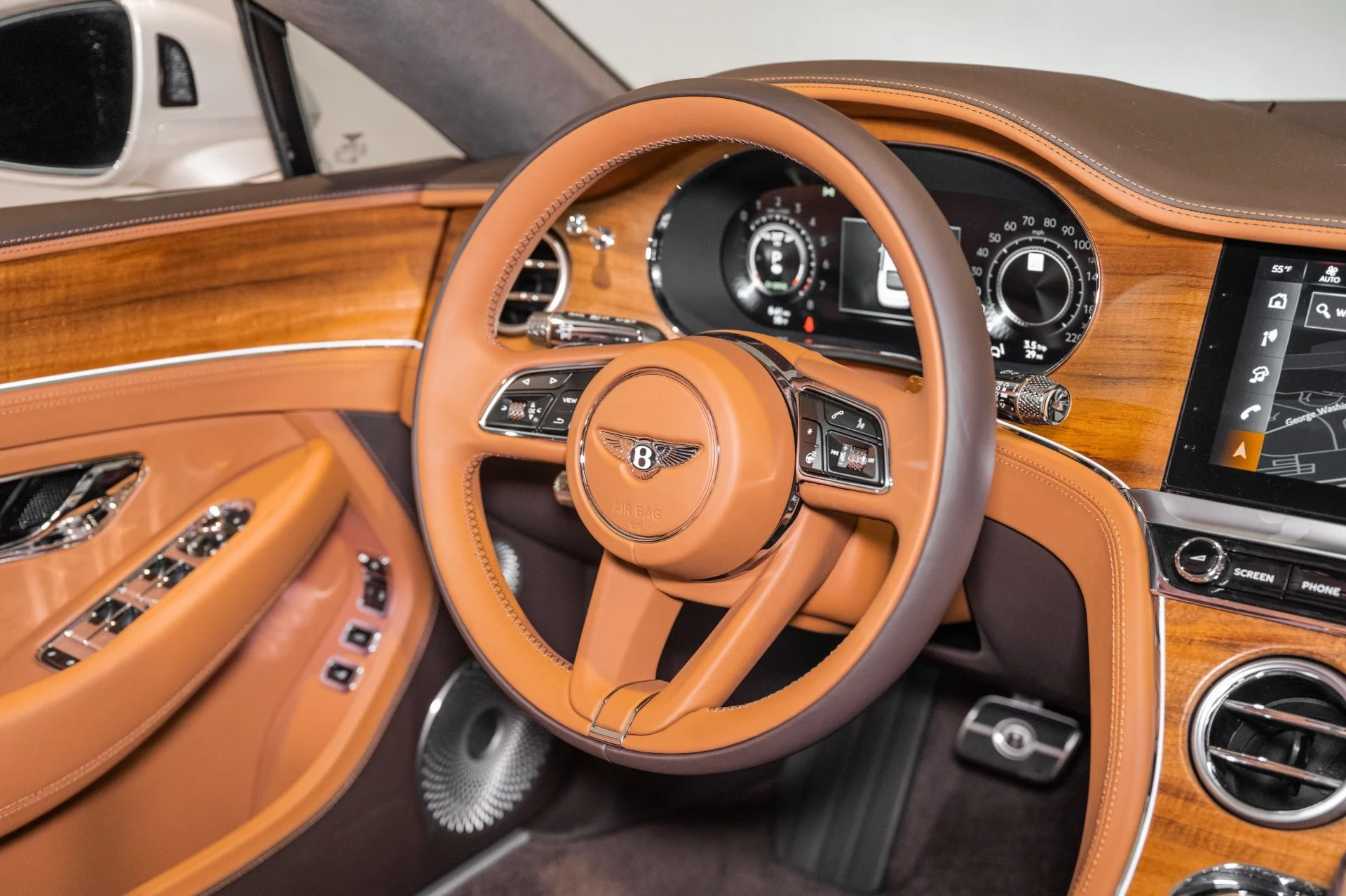 mph024_2727092079_Used_2026_Bentley_CONTINENTAL_GT_AZURE_V8_1761679827_33c39589d5