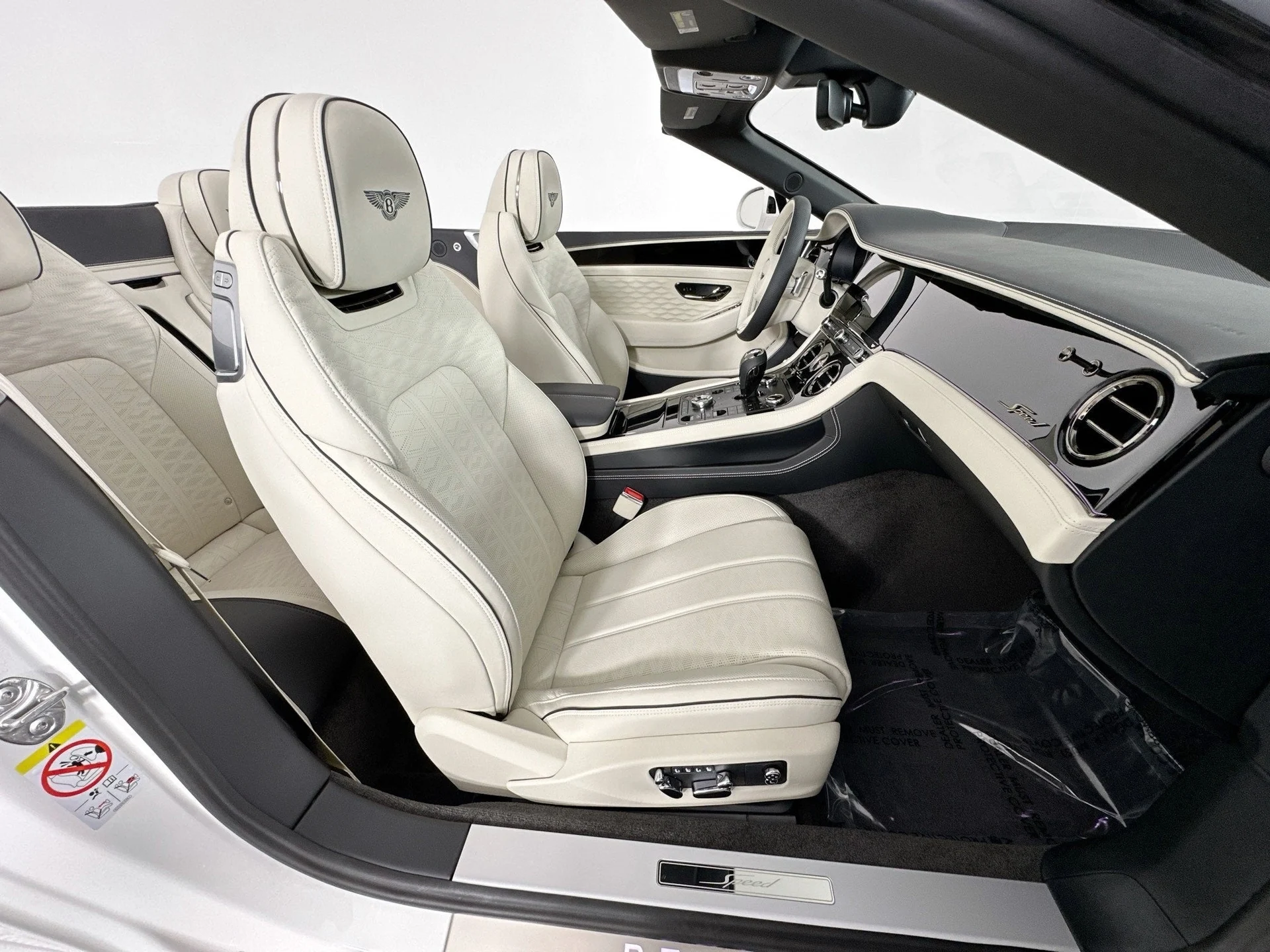 mph024_2729354841_25_ac6acb29aa