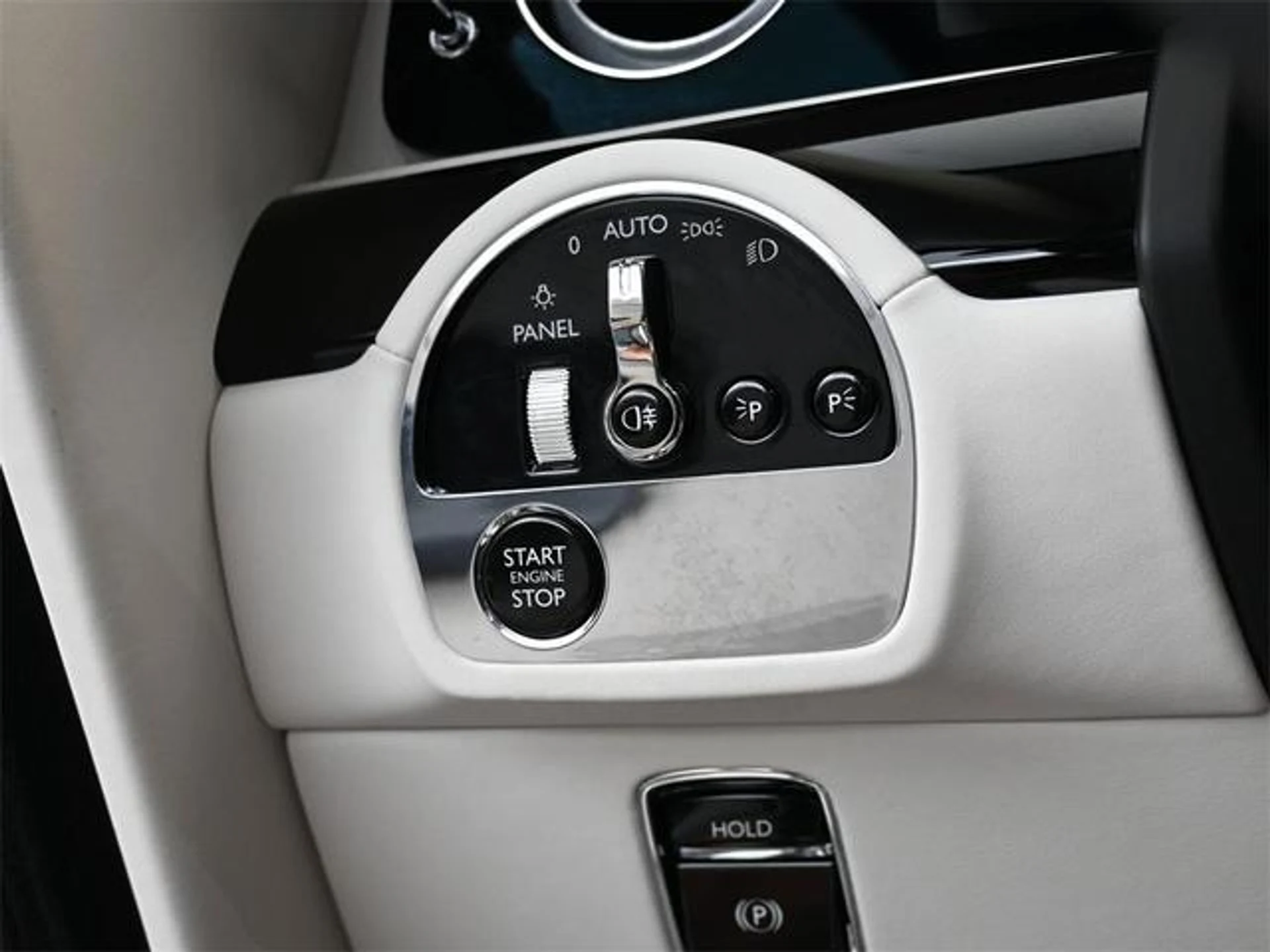 mph024_2732536658_4fn_P5_I02_Tby_Dat_Ay_Z8zzl_U_e_Hg_I_18c12b944b