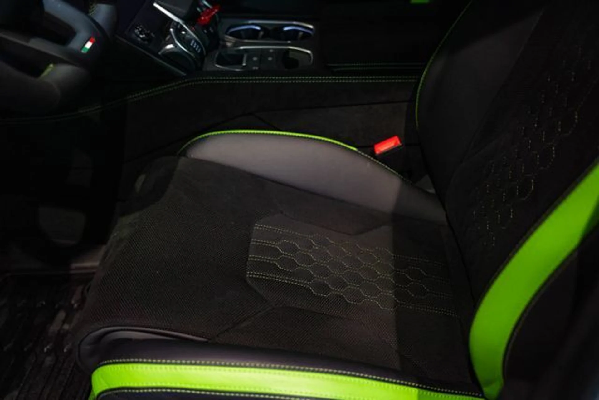 mph024_2732777763_be56b5358208c10de1f6fe811a3b42a5_b73e24a583