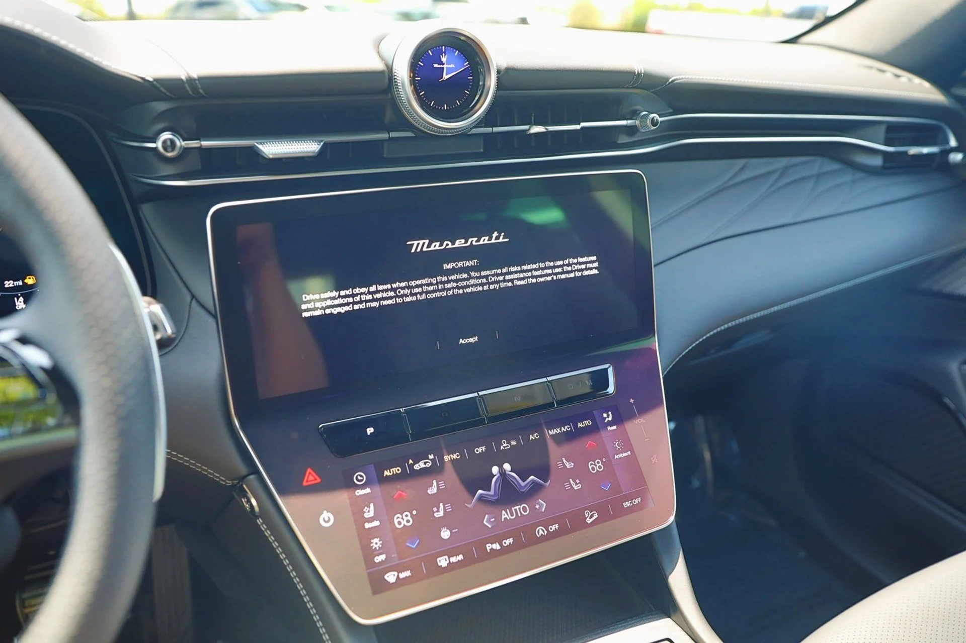 mph024_2734440882_56206a7b38f24a649a18fdaef6ae9a72_ae117faede