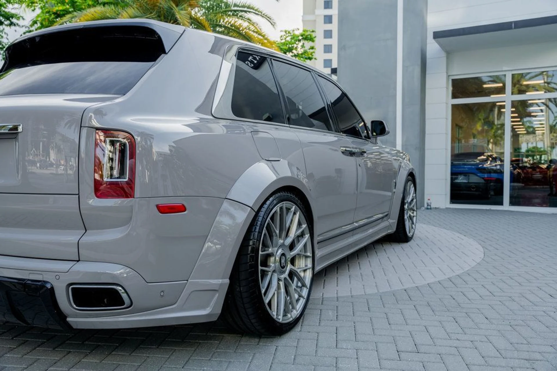 mph024_2740452672_22563864_25_1024_19a0ab3d63