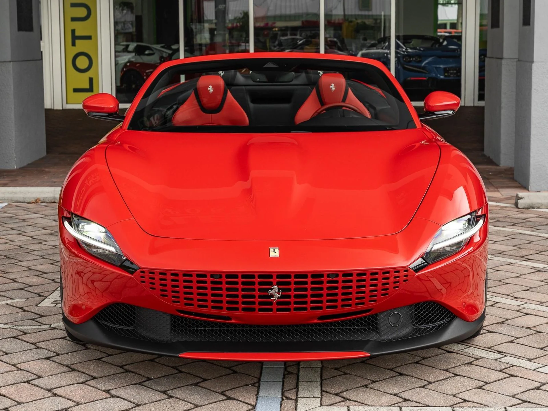mph024_2742890977_Used_2024_Ferrari_Roma_Spider_1757614336_9ba7c7a206