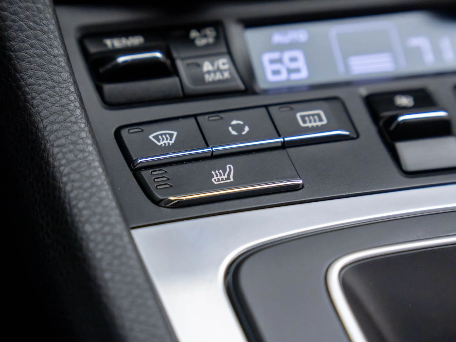 mph024_2744022149_c2a0fcc8f2760453bbd03199bbaa973cx_6323134491