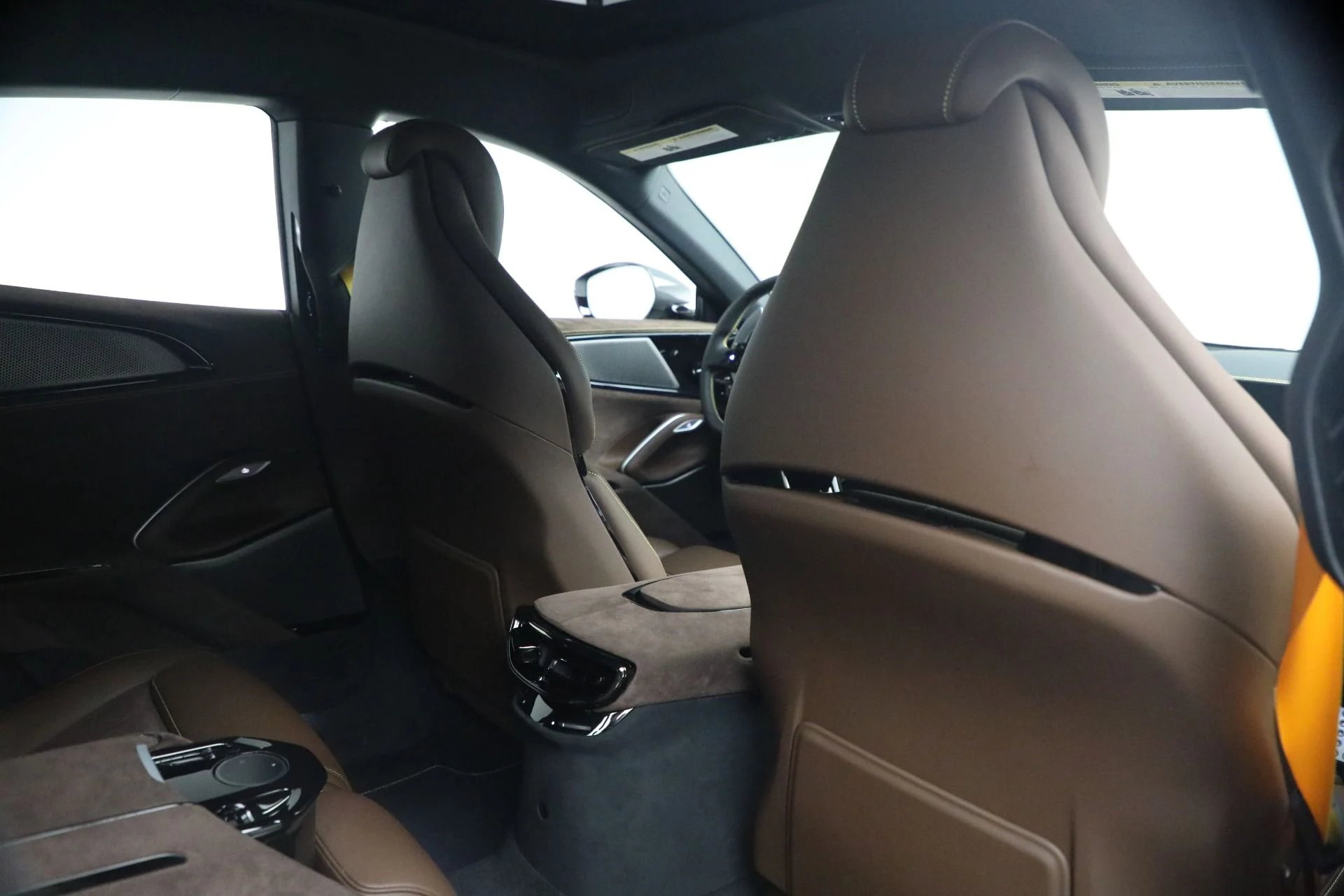 mph024_2744688018_Used_2025_Ferrari_Purosangue_1774107863_3c1bbe11ac