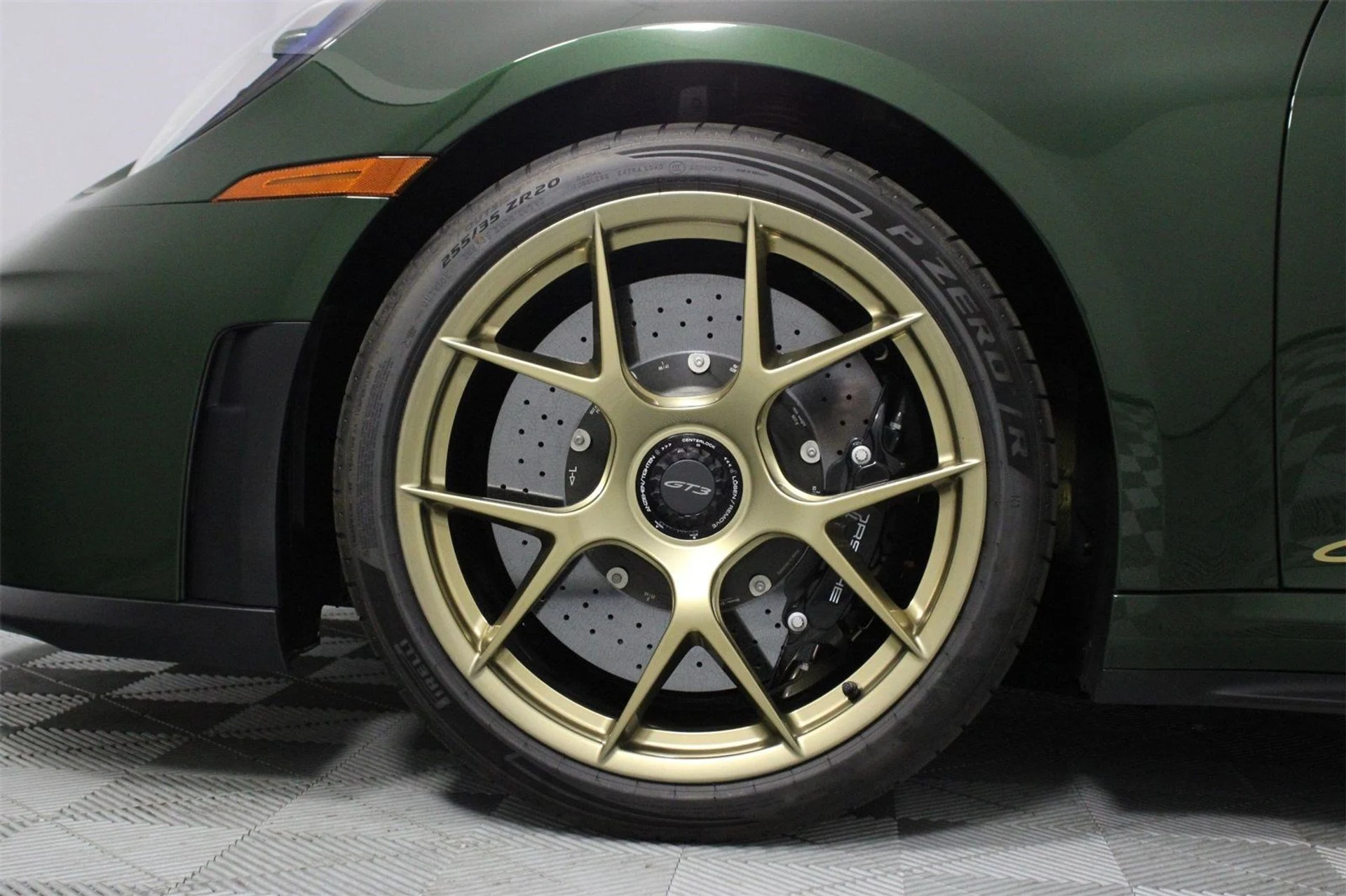 mph024_274539225_9fc544ca6e3b64dcf893eb98cc771838_88d493e951