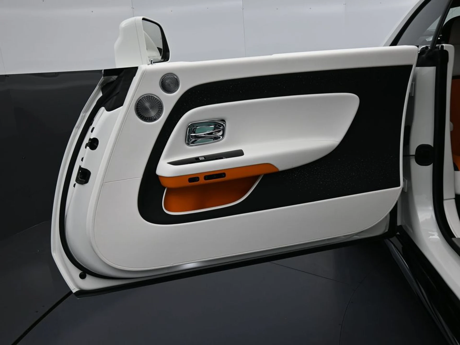 mph024_2749338290_58f6f23c_4ebb_4095_a03b_5f752fa48962_21bfe01ffe