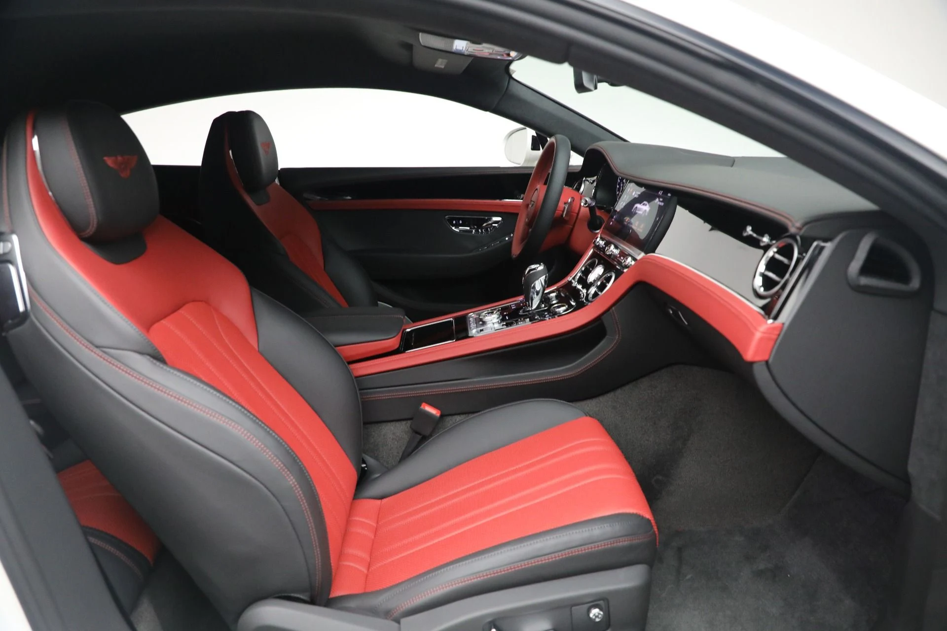 mph024_2753345466_Used_2024_Bentley_Continental_GT_V8_417a07b1c9