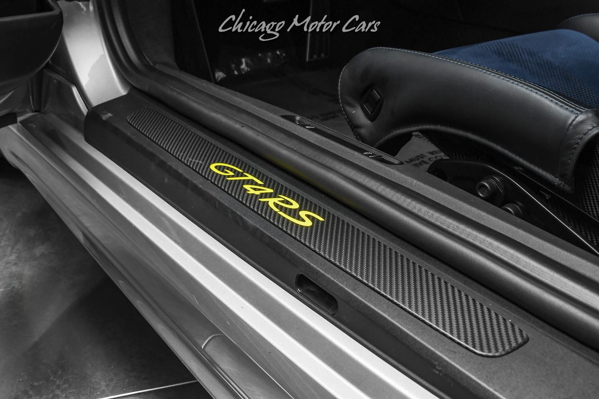 mph024_2753469473_12981_p25_l_d8b2d1d766