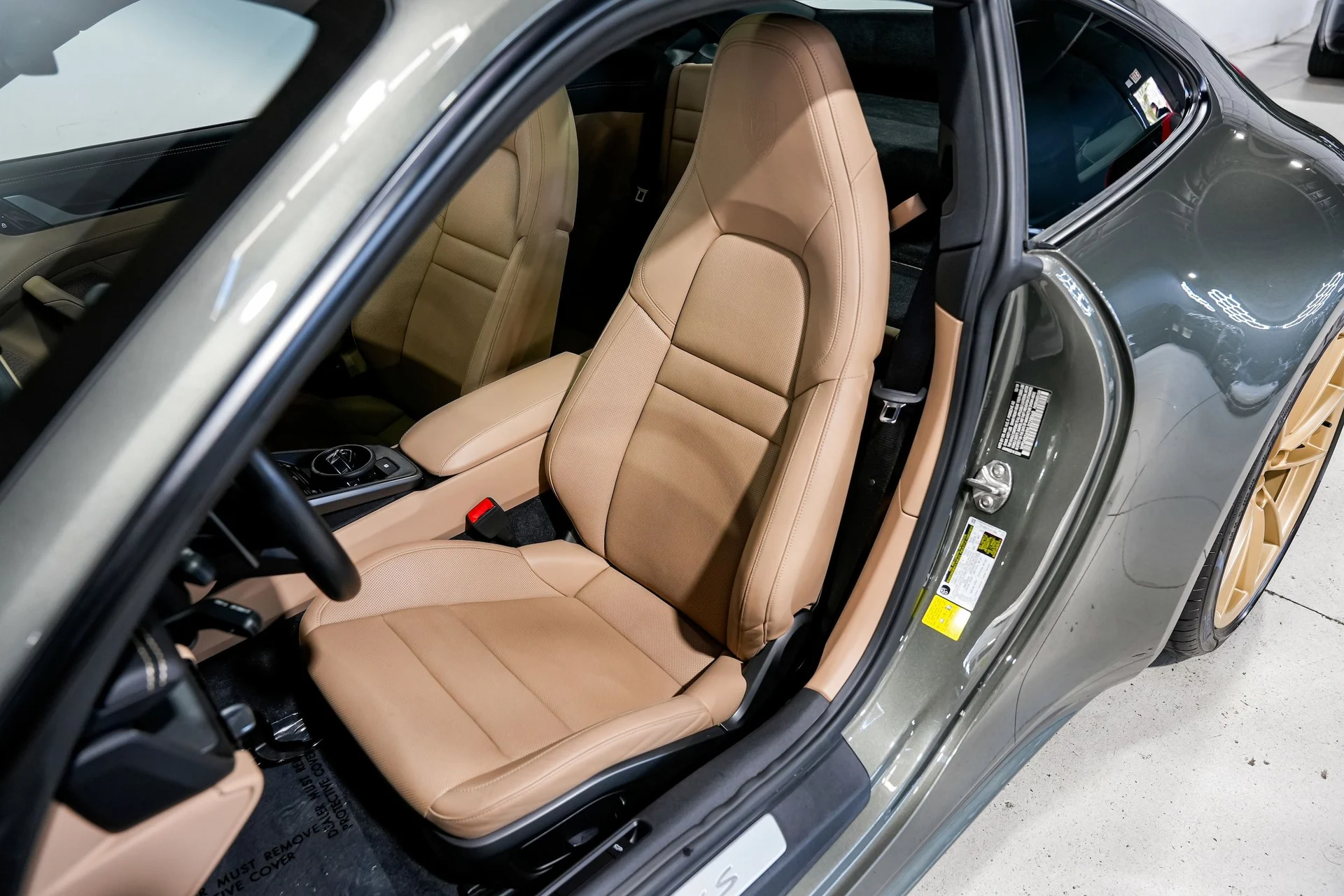 mph024_2753946275_bf33ed20419ecdf4d47f584acc5de634x_5d499ee7f7