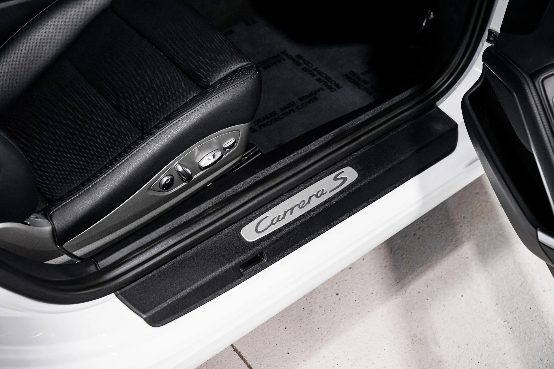 mph024_2757477026_524f5c2cf1bb41a21a211ec9de4875dex_f4c00e1e92