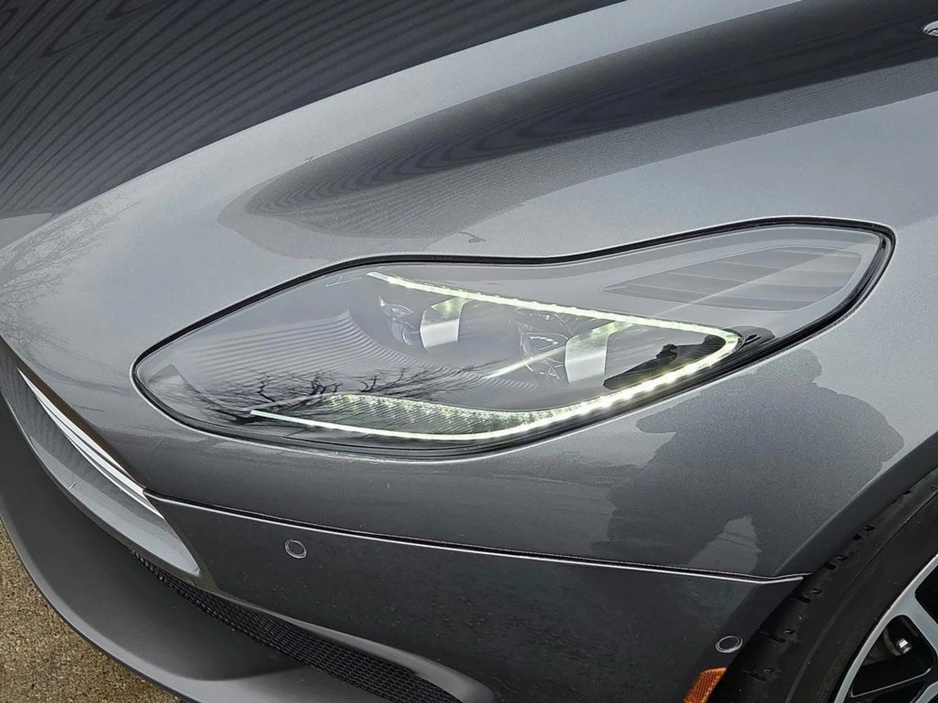 mph024_275873661_O3vf_BC_12s_CY_Az_DXWCDKB_Qx6gm6w_ff71d39d33