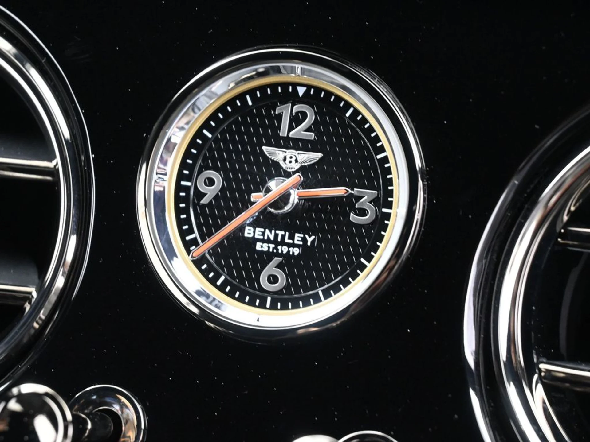 mph024_2759351652_6b1716158d62a67a1a9dbfb9606c80ddx_22b2992a43