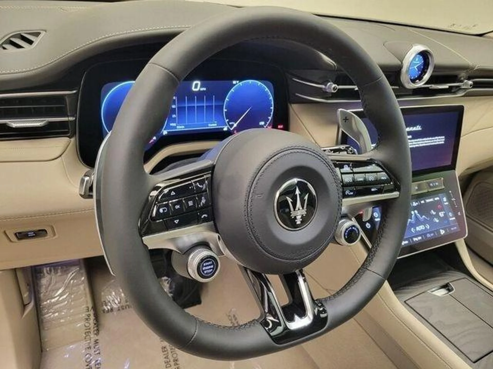 mph024_2765602389_Used_2023_Maserati_Grecale_GT_1724242309_63fcd990f8