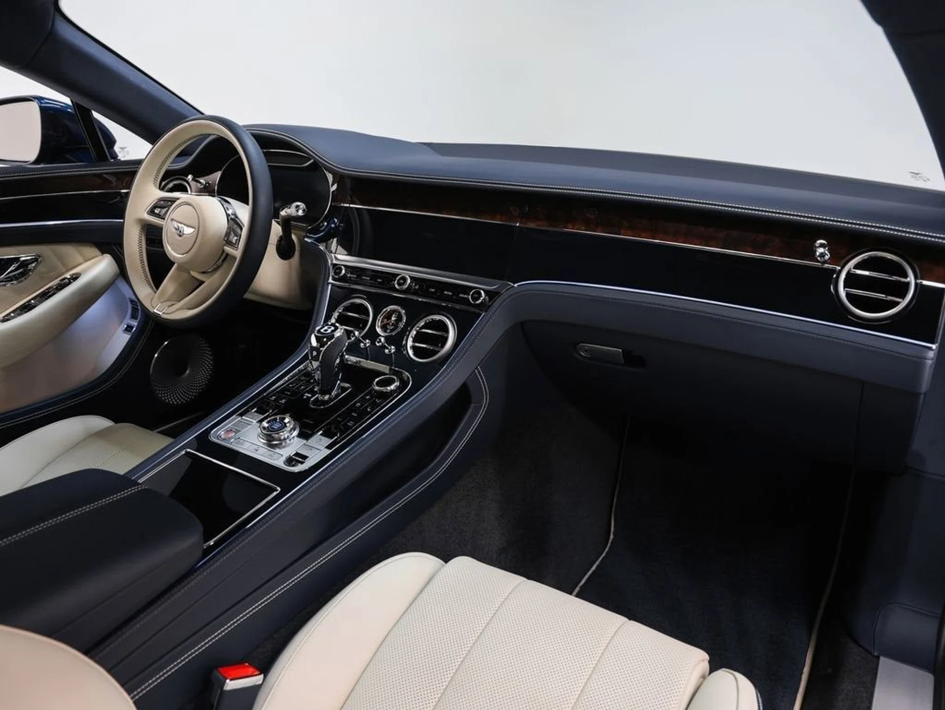 mph024_2765653475_25_14d5e6834a