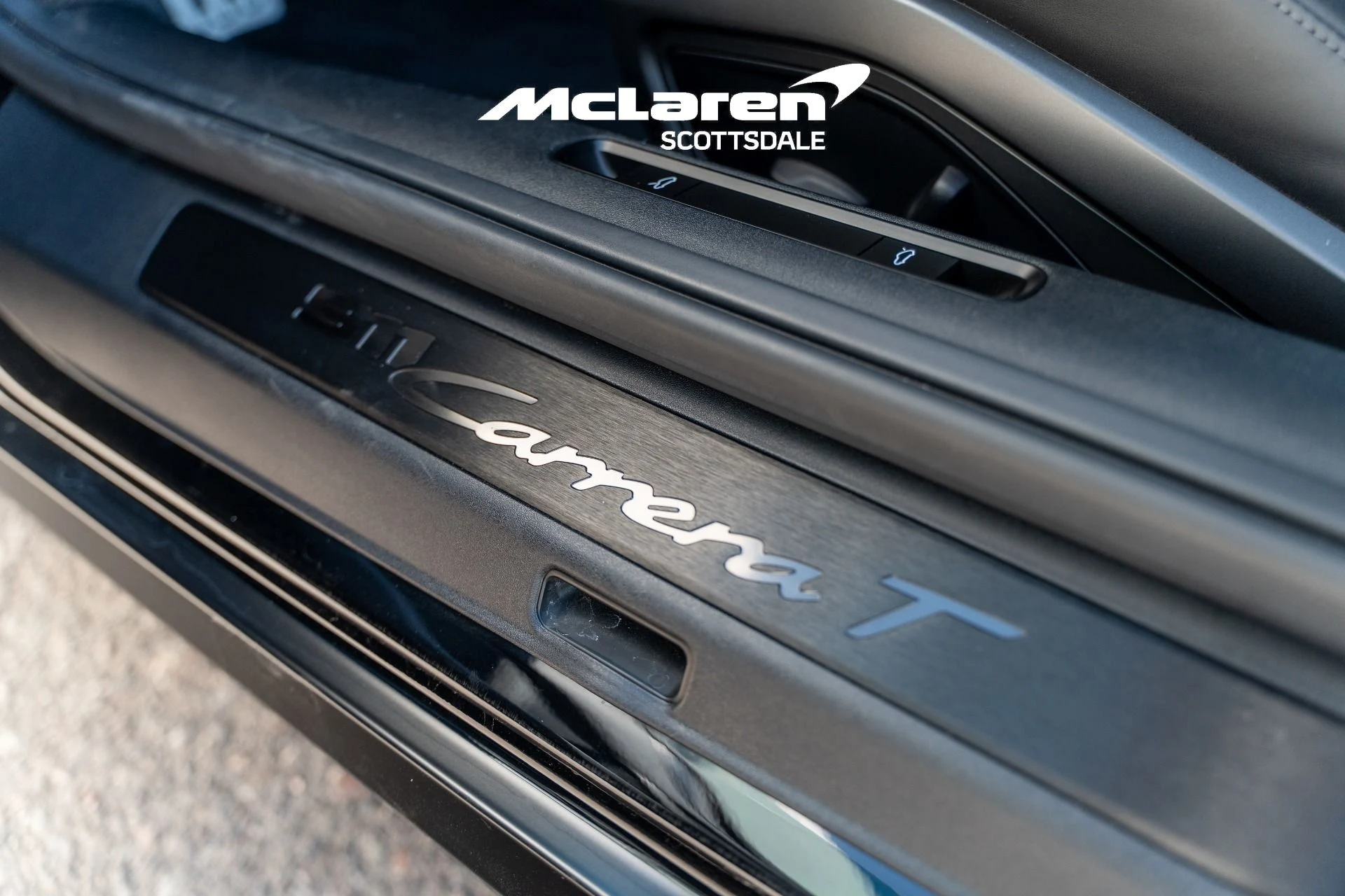 mph024_2770699214_Used_2024_PORSCHE_911_Carrera_T_1758924373_72aef64840
