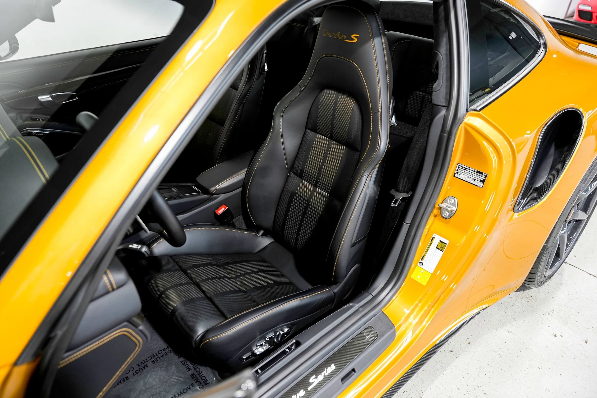 mph024_2771530119_9fd5d0ec010a28b522526c38e6a6260bx_4da1ef4e51