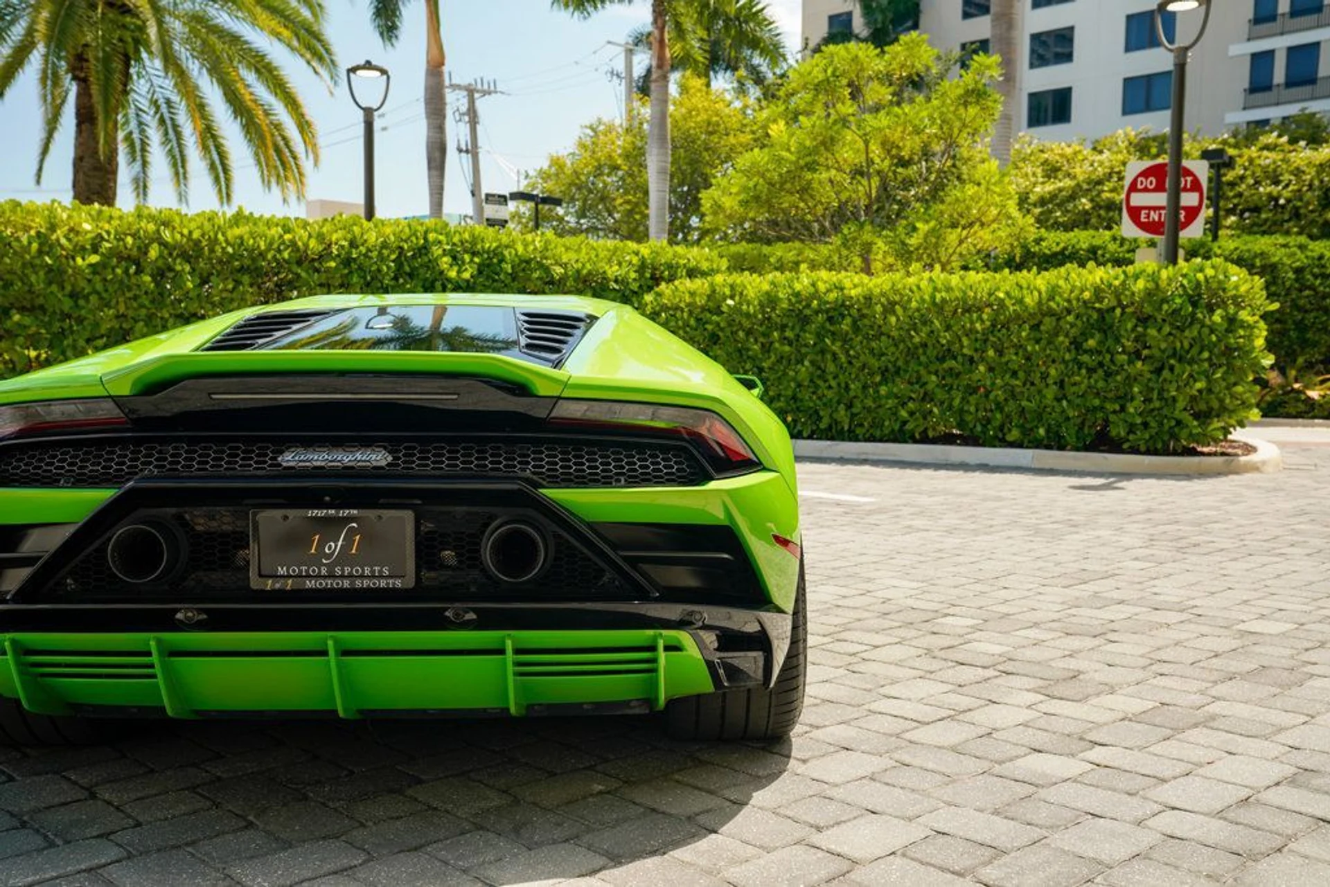 mph024_2776542187_used_2020_lamborghini_huracan_evo_coupeawd_14354_22890839_25_1024_d7d97a5da5