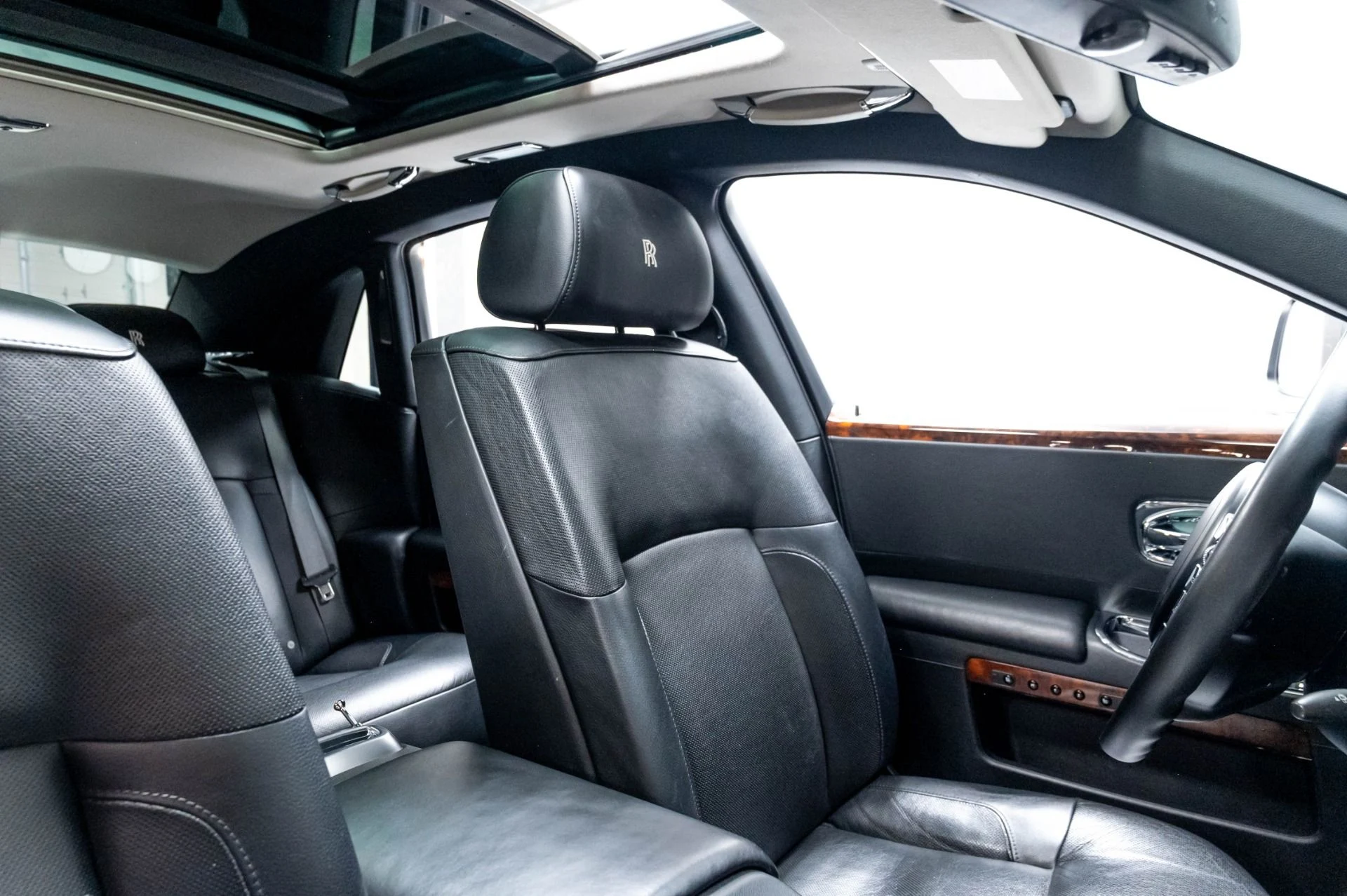 mph024_2777452791_Used_2012_Rolls_Royce_Ghost_1778014944_46876b2f58