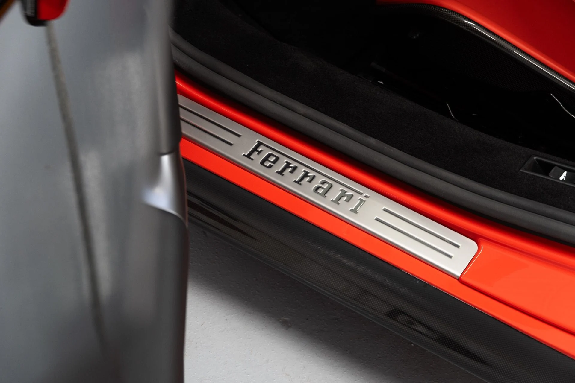 mph024_2779798743_Used_2022_Ferrari_SF_90_Stradale_1736189178_abe2c80ab9