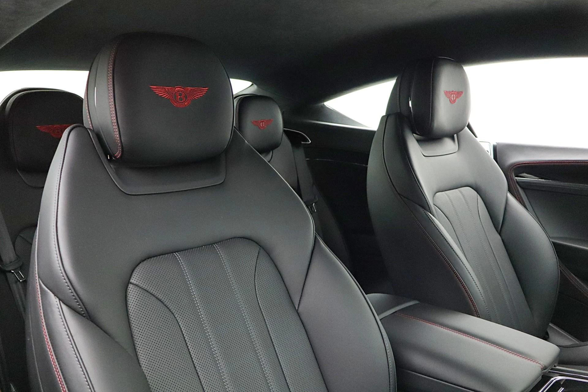 mph024_2780181718_New_2026_Bentley_Continental_GT_bdb86fba6b