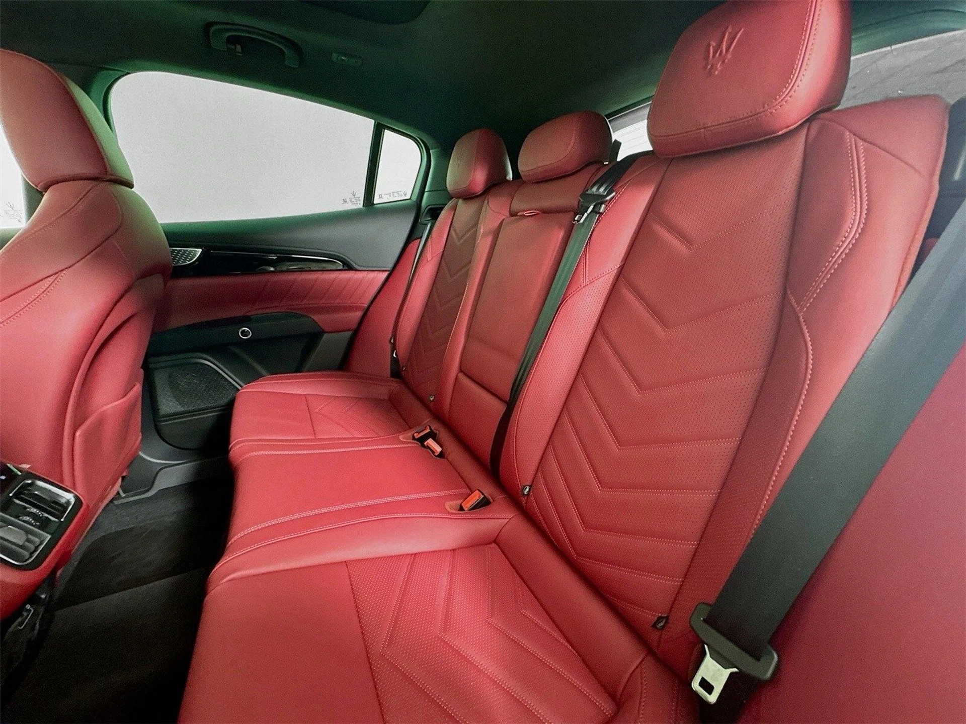 mph024_2781838379_027cd2d6c12946a67a731855da626b84x_fec7b34afc