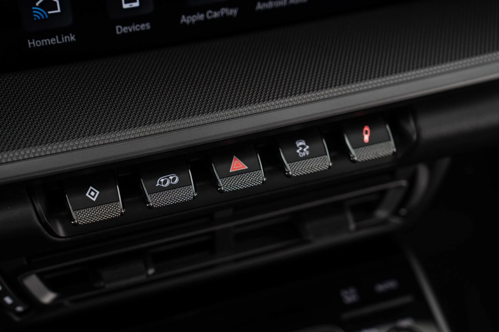 mph024_2785026953_Used_2024_Porsche_911_Carrera_1774628144_c92dfb8052