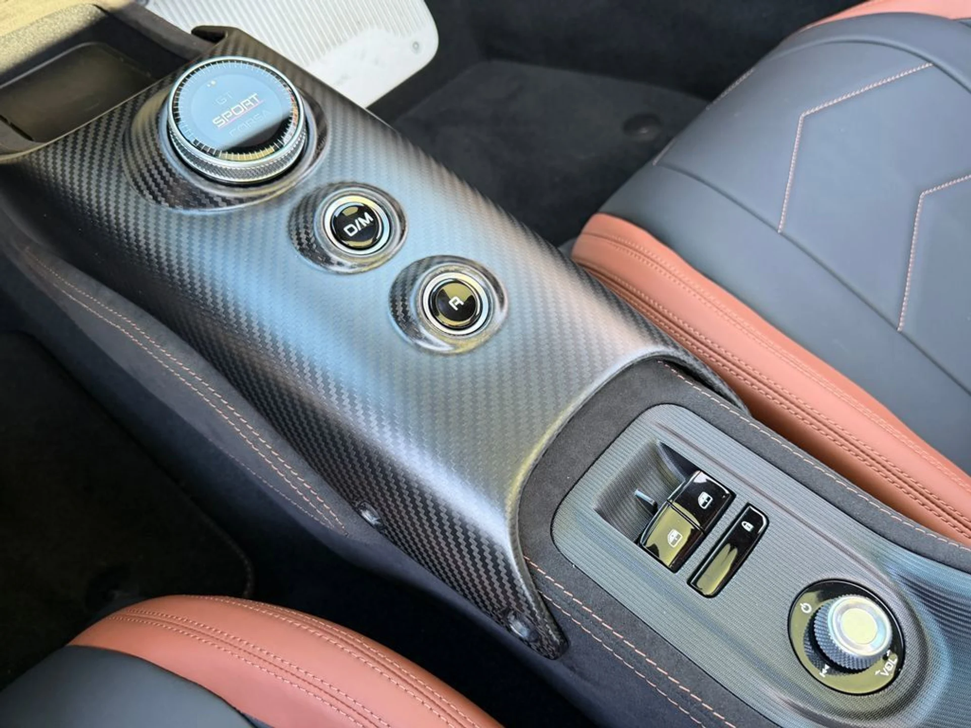 mph024_2790856448_c59063484e664a5486cd1a9a55d2bb53_f0427968c0