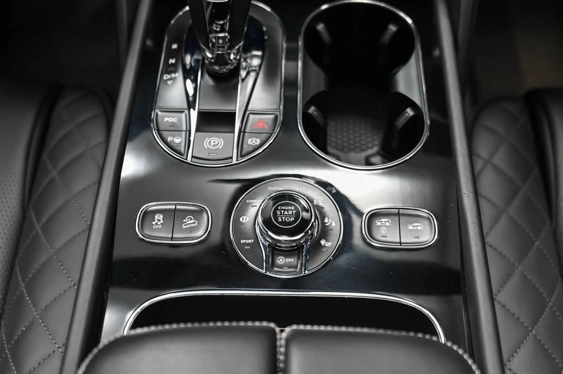 mph024_2794699054_Used_2018_Bentley_Bentayga_W12_1756239179_2e8ec52485