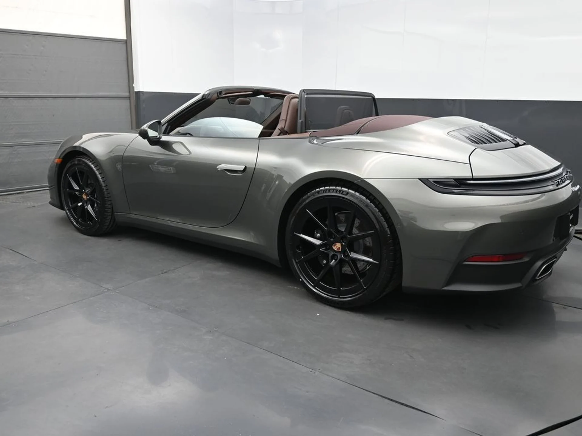 mph024_2801671716_5d27555abddfea91c0ffc06e330e7e0ax_566db40cc6