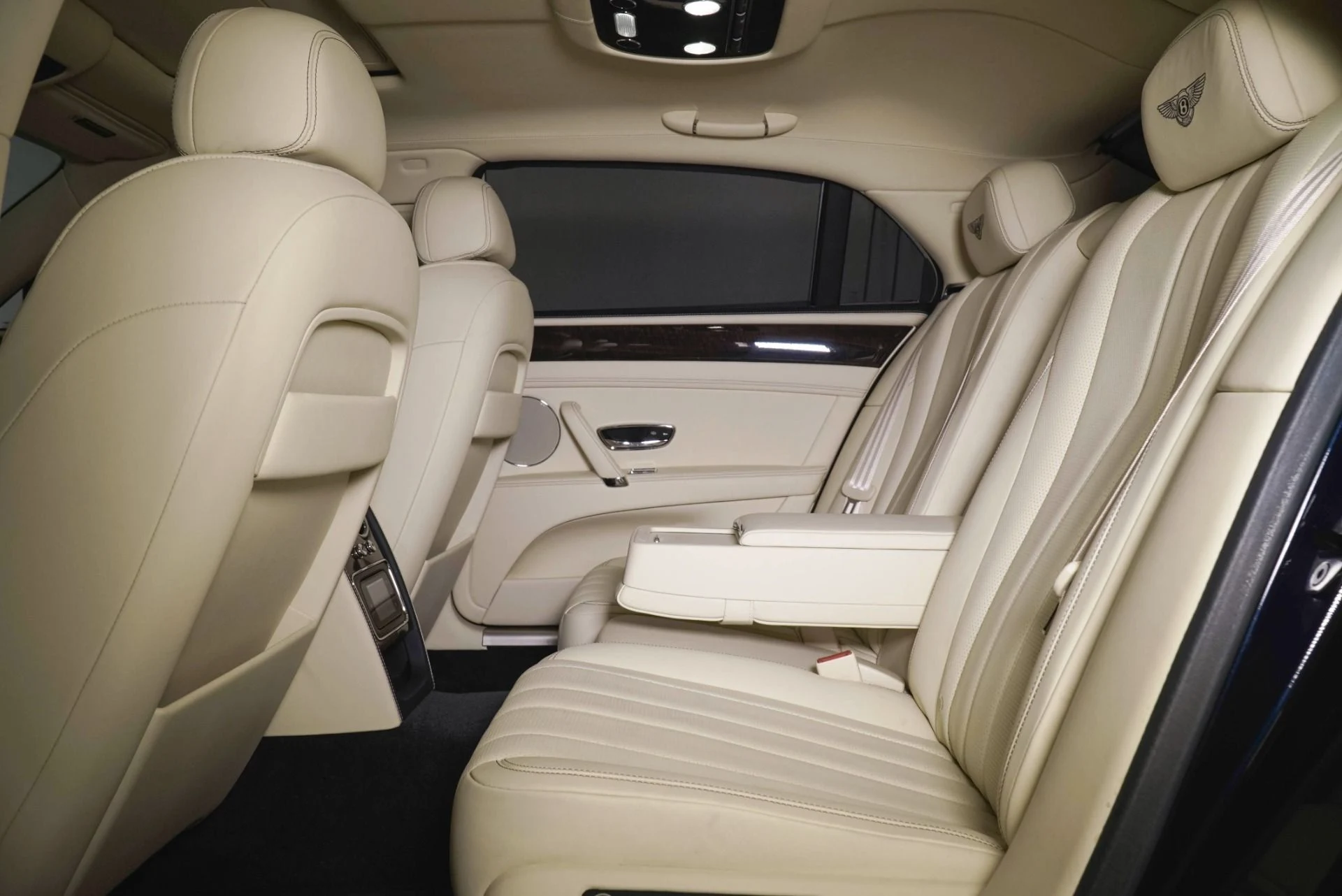 mph024_2816283809_Used_2014_Bentley_Flying_Spur_1787320963_e74b8565fc