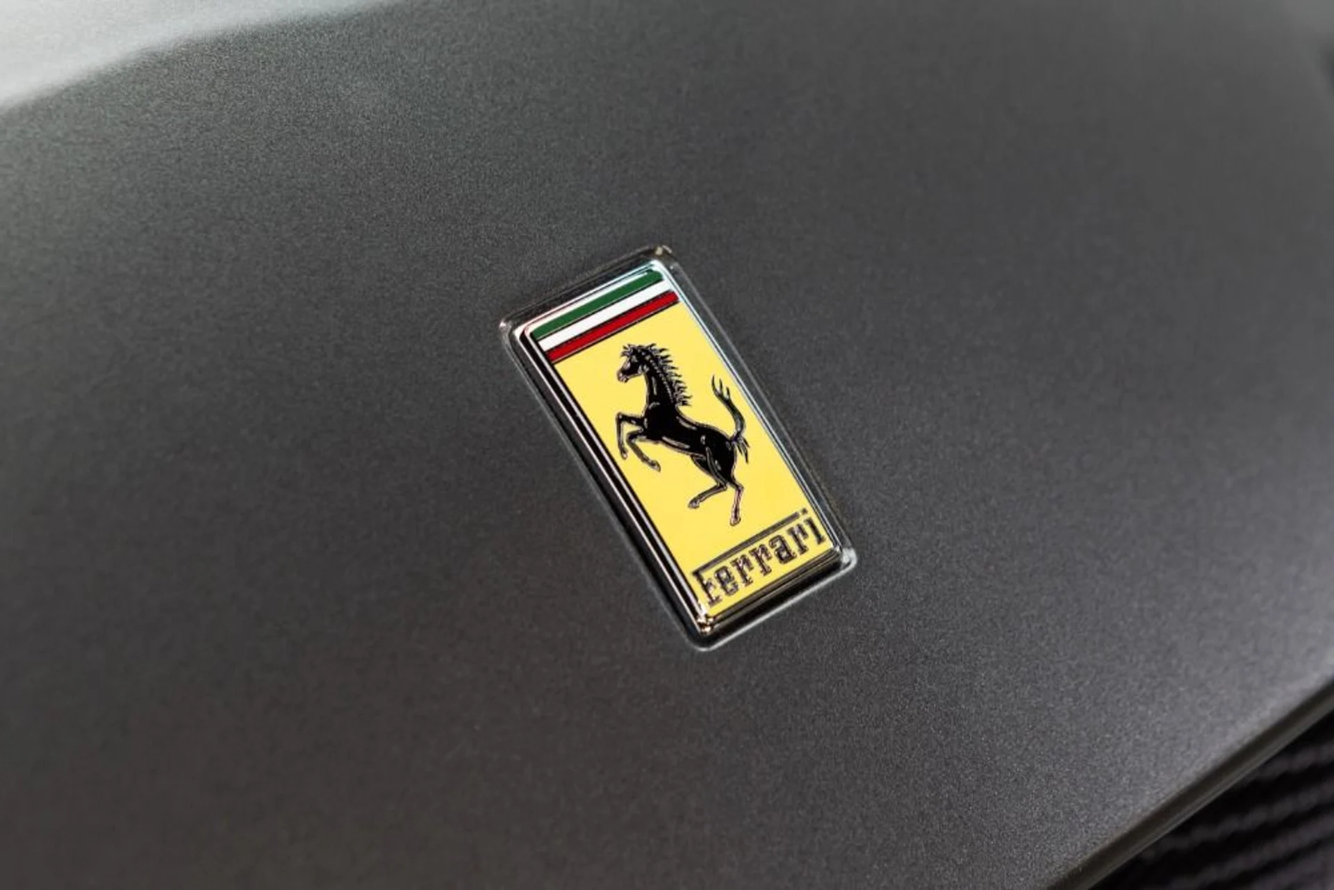 mph024_2816985545_Used_2023_Ferrari_812_GTS_cae3f51a5c