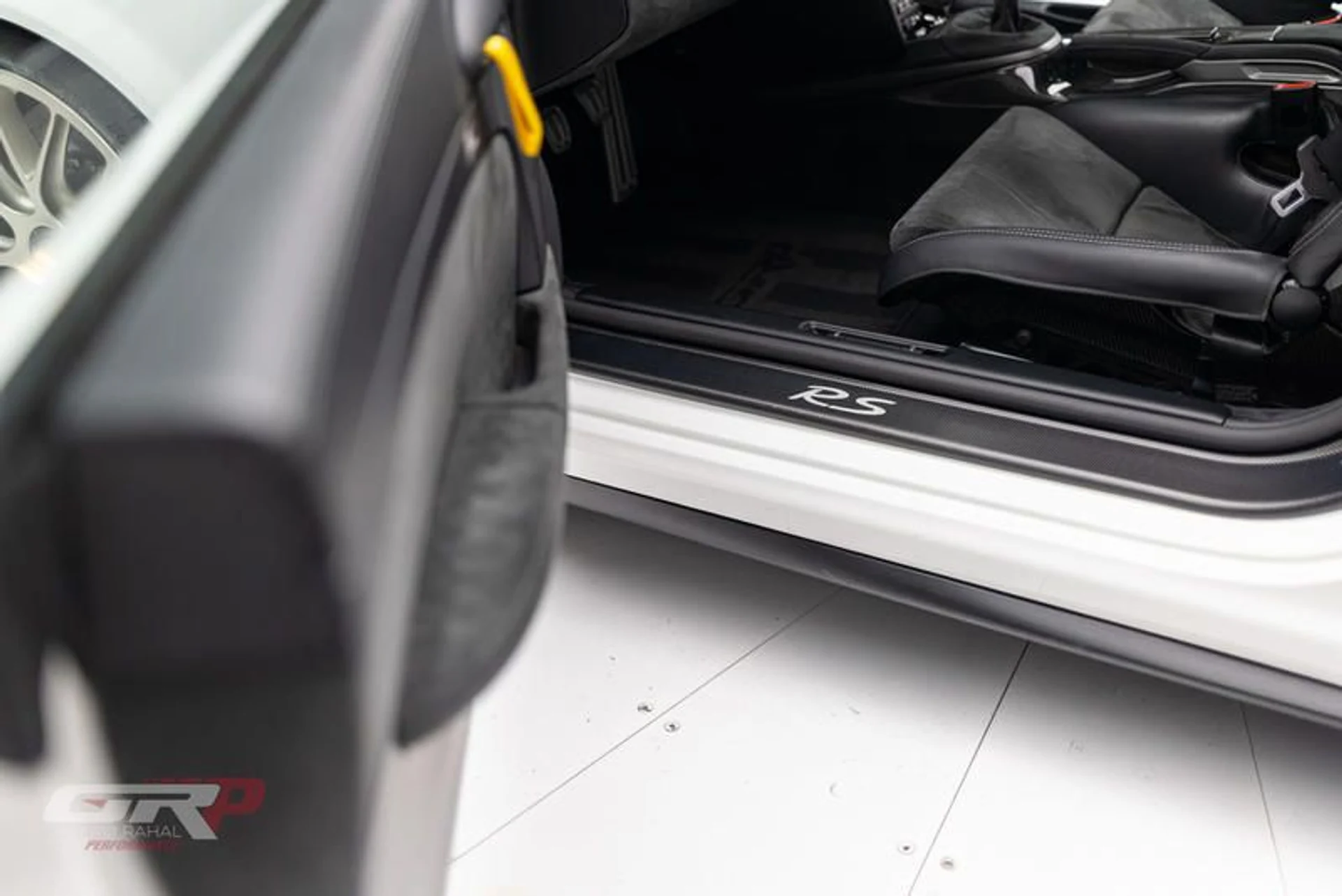 mph024_2835068085_A1_C60_F10_9_D5_B_4_D00_A035_AFFD_842_D5947_5baee1412b