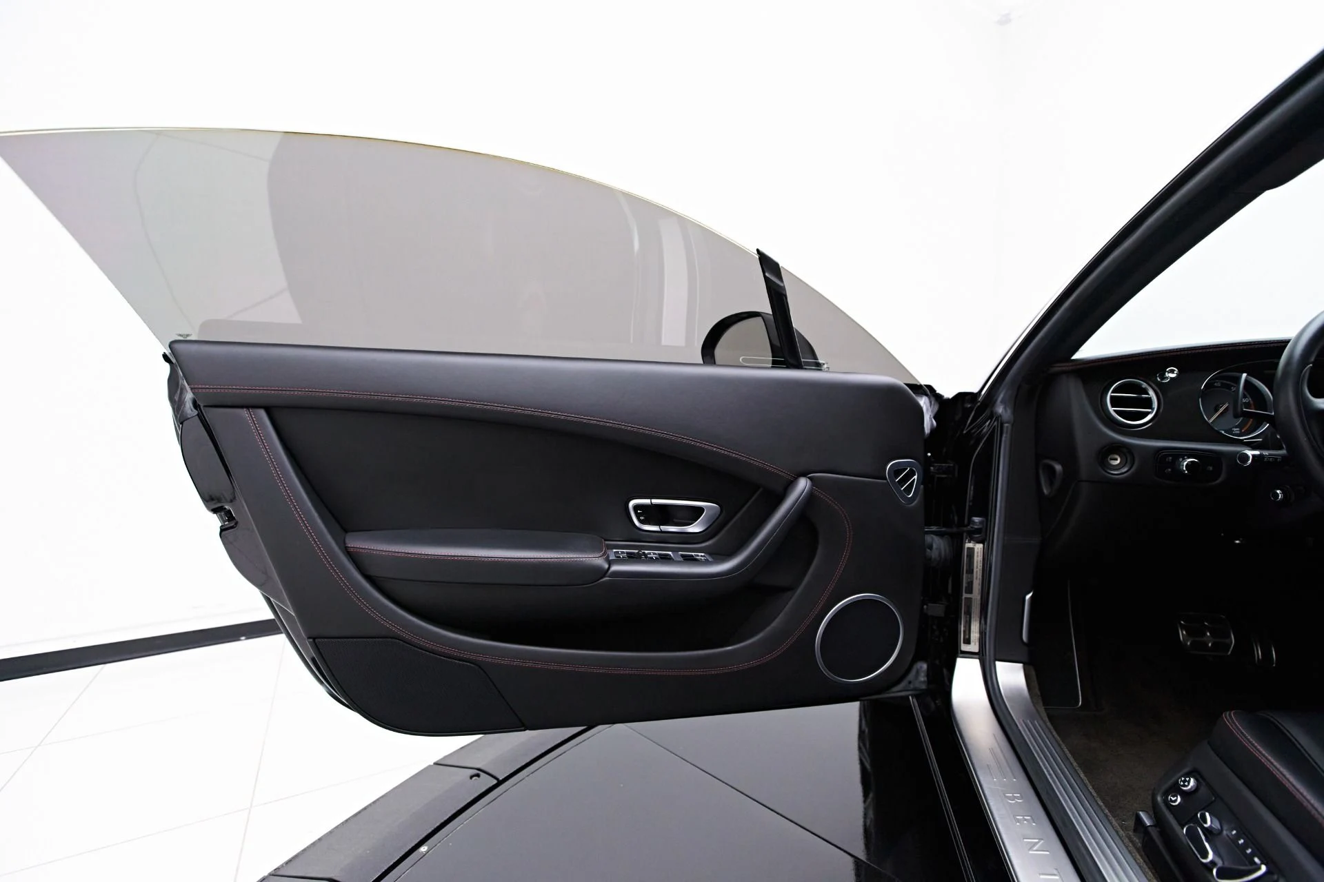 mph024_2843637337_Used_2013_Bentley_Continental_GT_V8_1655423463_c90da18a88
