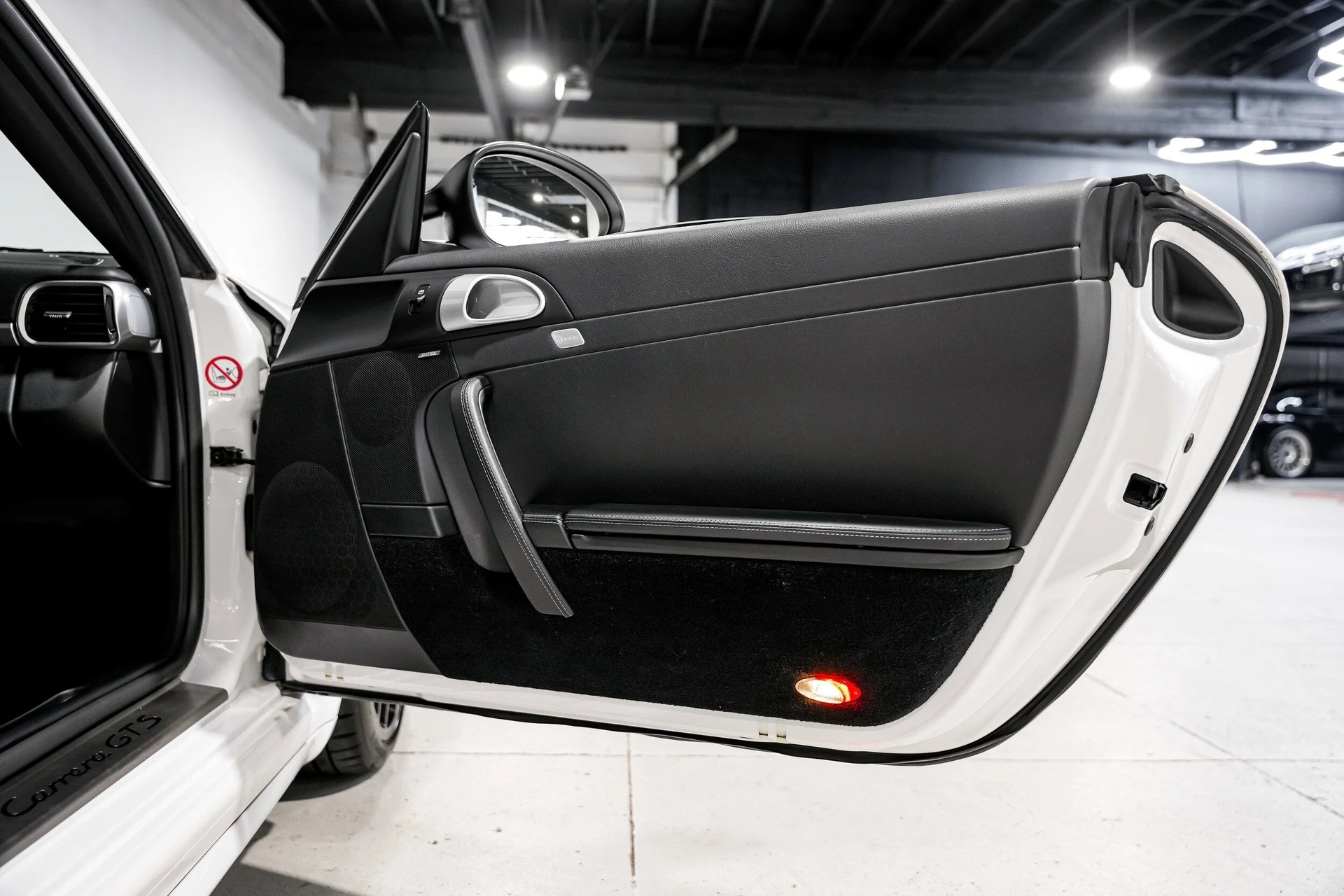 mph024_2843981446_58098625a2bb011ced2fa53f36eb30b7x_9753ecd568