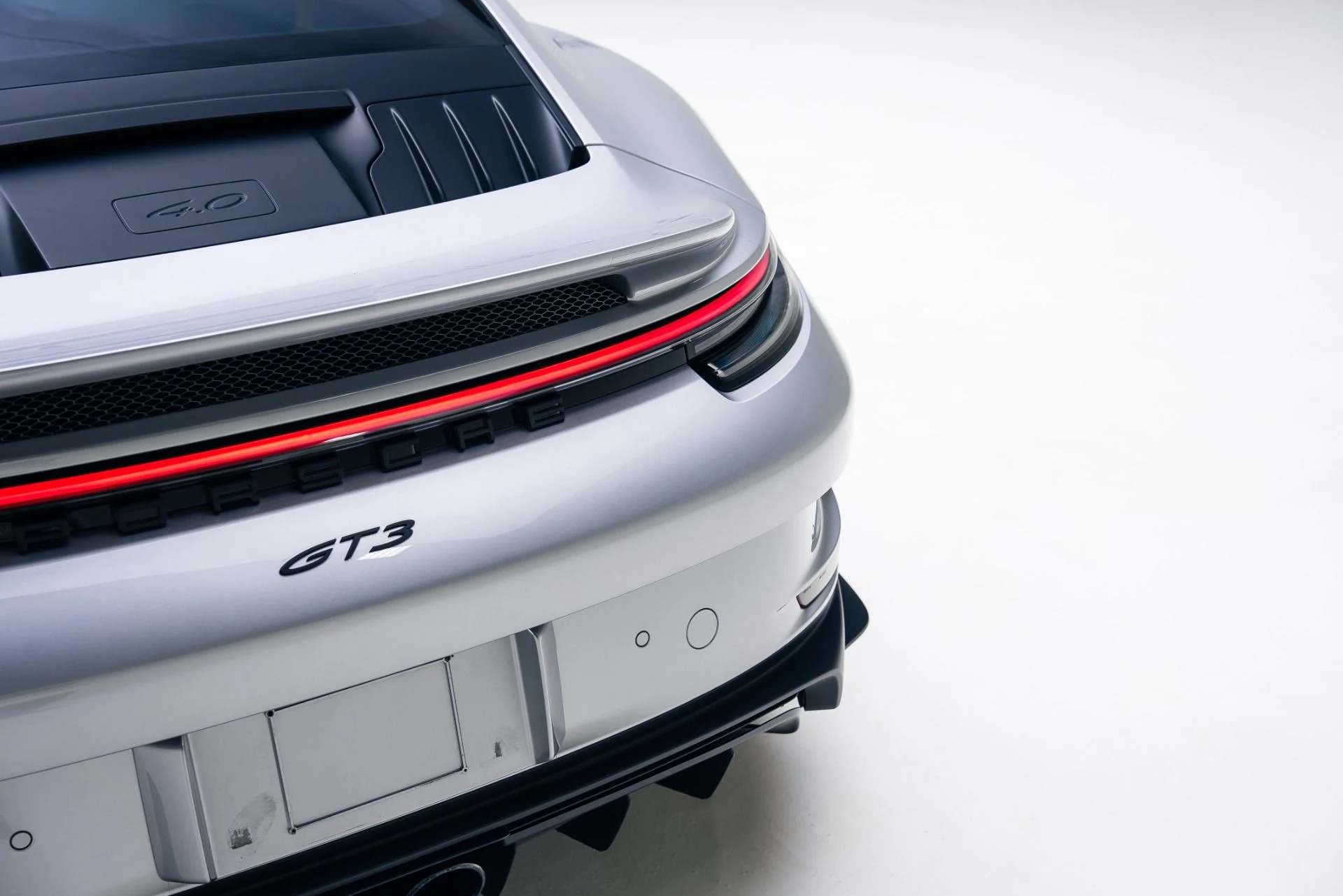 mph024_2846704603_Used_2022_Porsche_911_GT_3_1766184698_9b58b0f630