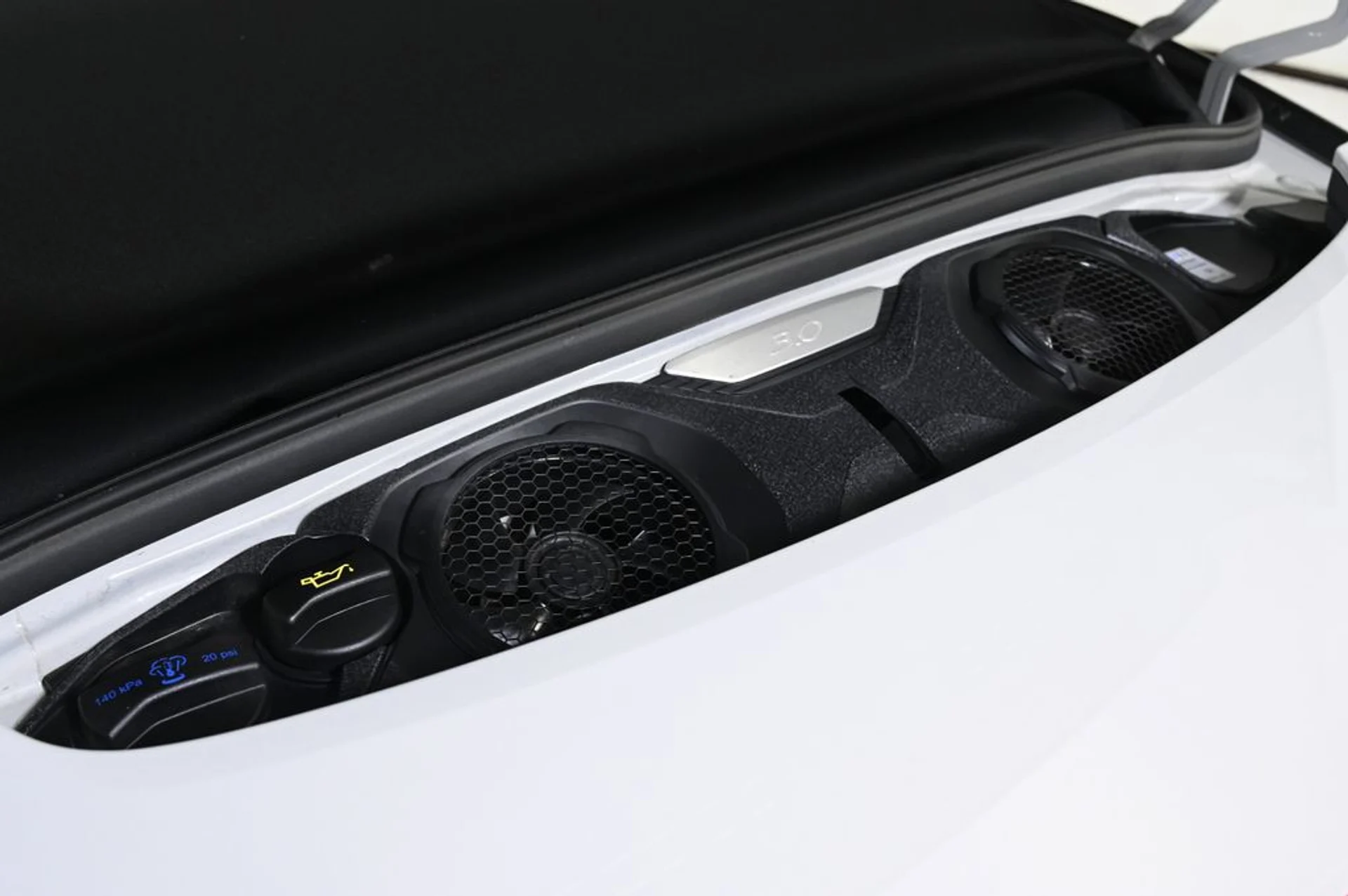 mph024_2847267519_e061d74e19421280393ab1b18bcd9053x_2d8aad5902