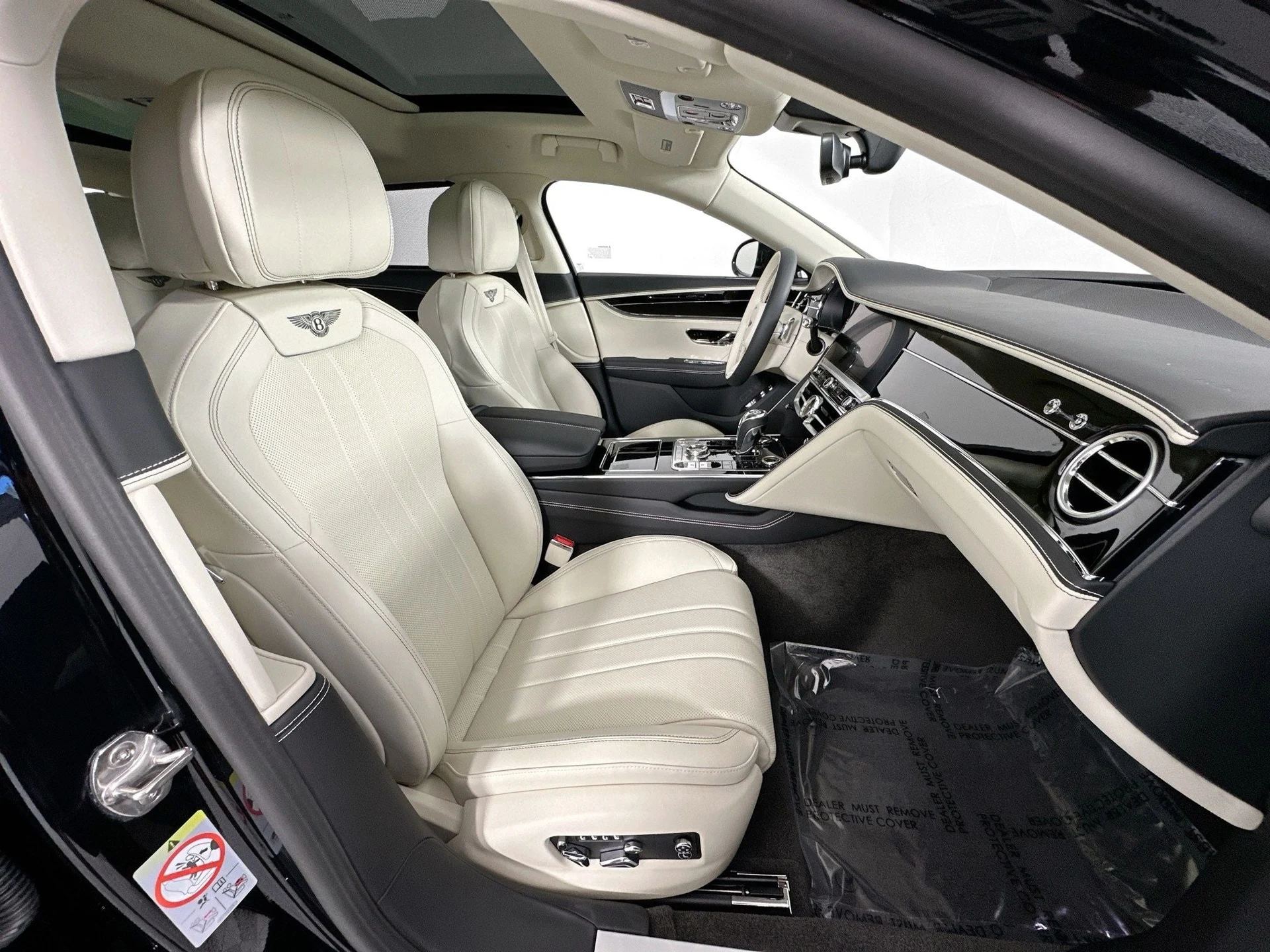 mph024_2851879292_25_eb62518305