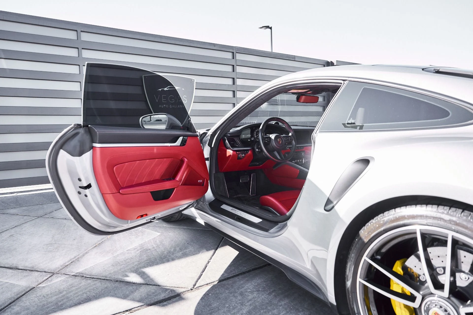 mph024_2858845105_Used_2021_Porsche_911_Turbo_S_1773694213_e45c73a611