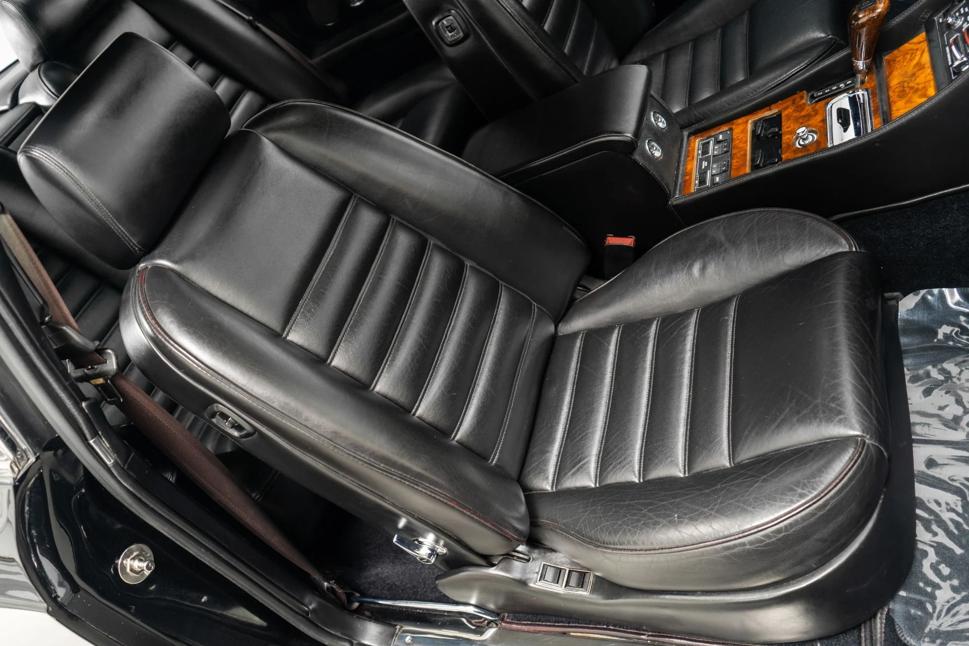 mph024_2859535465_Used_1995_Bentley_Continental_R_1761758205_ffe7b30f88
